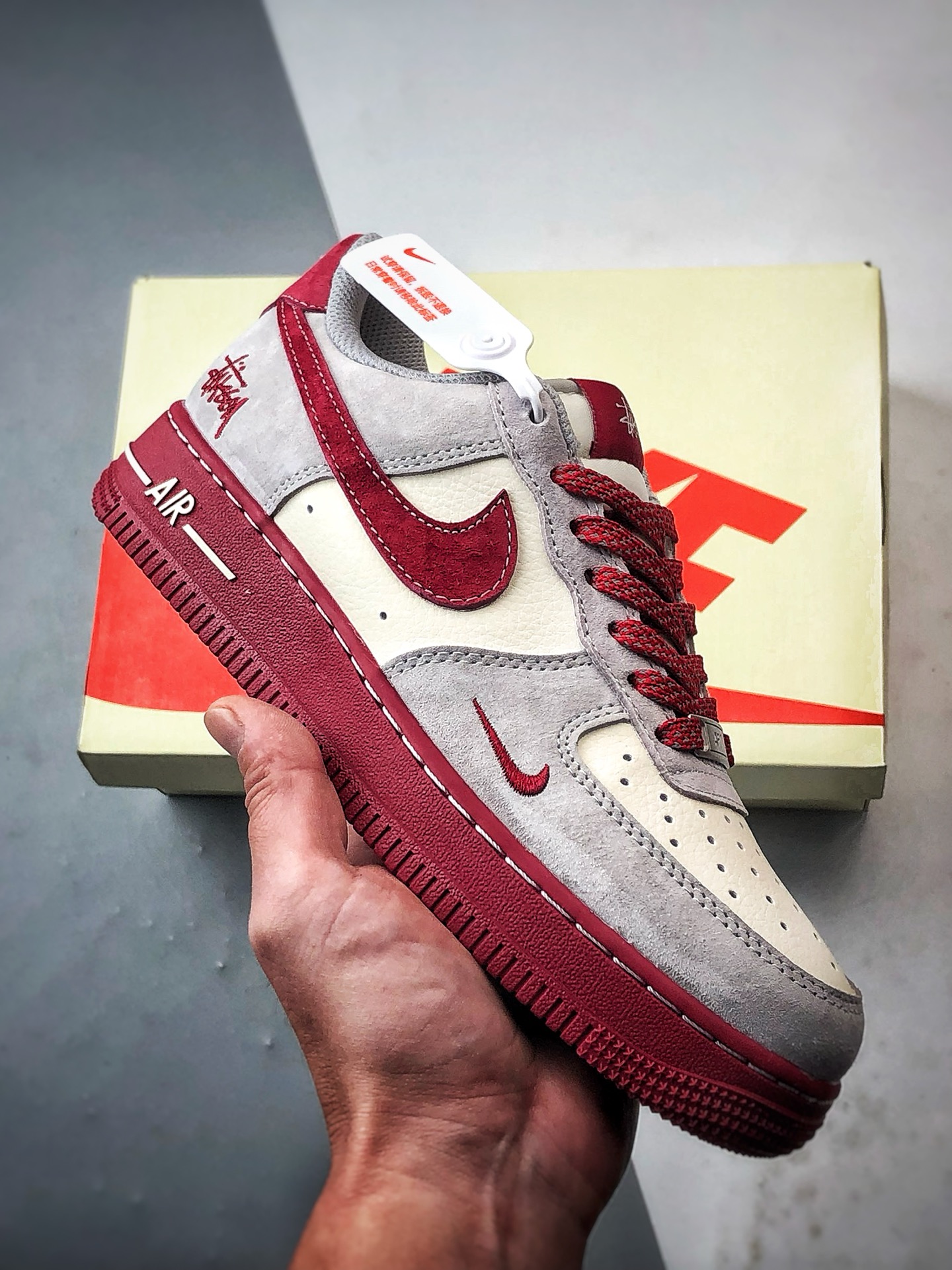 280 Stussy x Air Force 1 Low 米灰红 JP8048-076