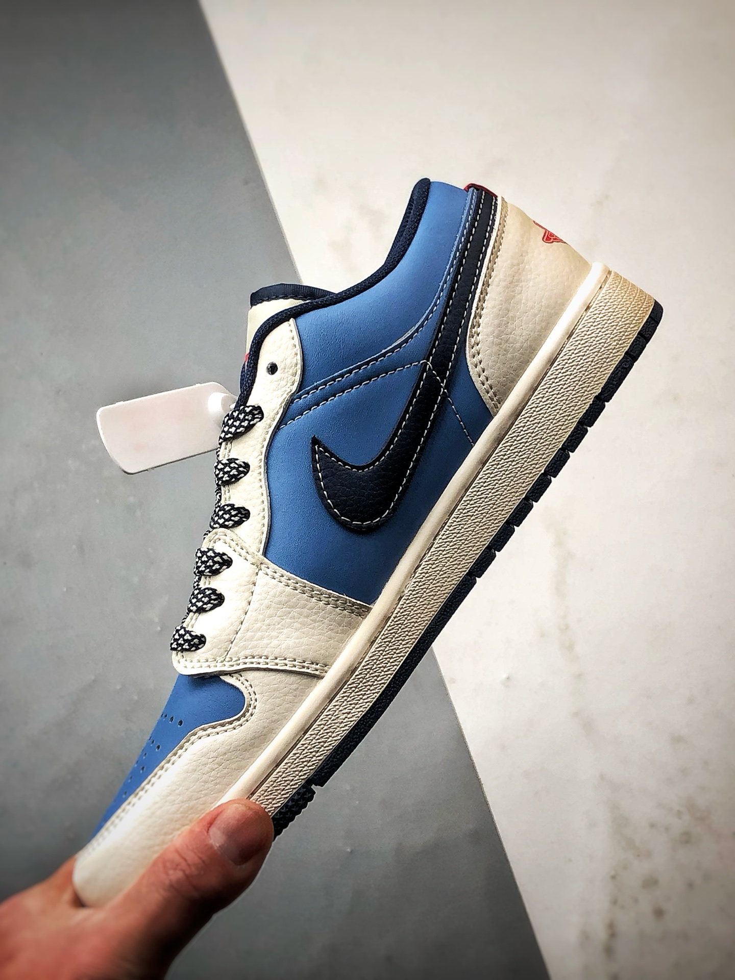 290 Air Jordan 1 Low ”高端定制” Sup马年涂鸦米白蓝 XX2610-010-Chinese UA Cheap High Quatity Brand Clothes Bags handbags Sneakers wholesale wholesaler seller from China Factory suppliers Fashion Clothing Shoes best Quality Beautiful Price 290 Air Jordan 1 Low ”高端定制” Sup马年涂鸦米白蓝 XX2610-010