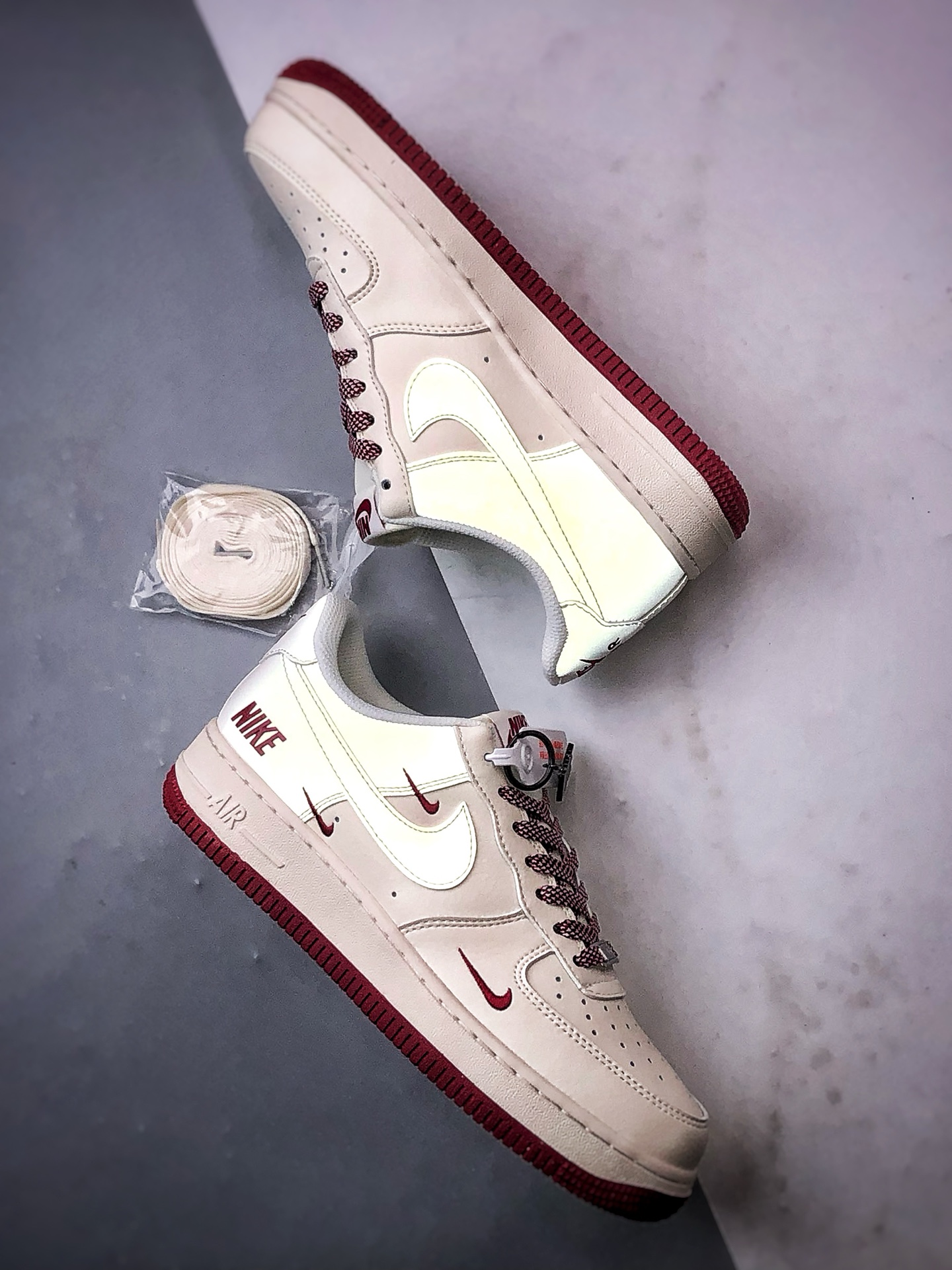 280 Air Force 1 '07 Low 米白红反光 JP2046-106