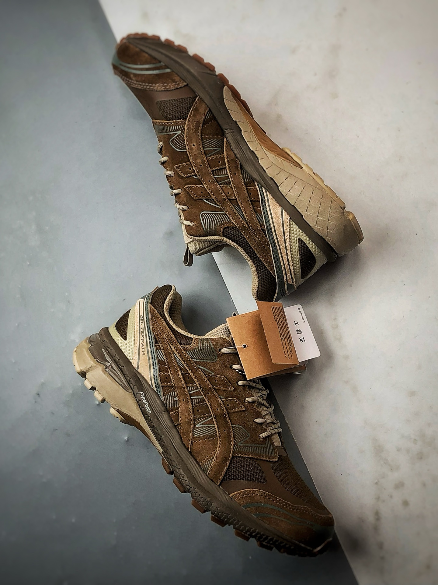 230 Nonnative x Asics Gel-Terrain GTX 棕色 亚瑟士联名款运动休闲透气专业跑鞋 1203A584-200