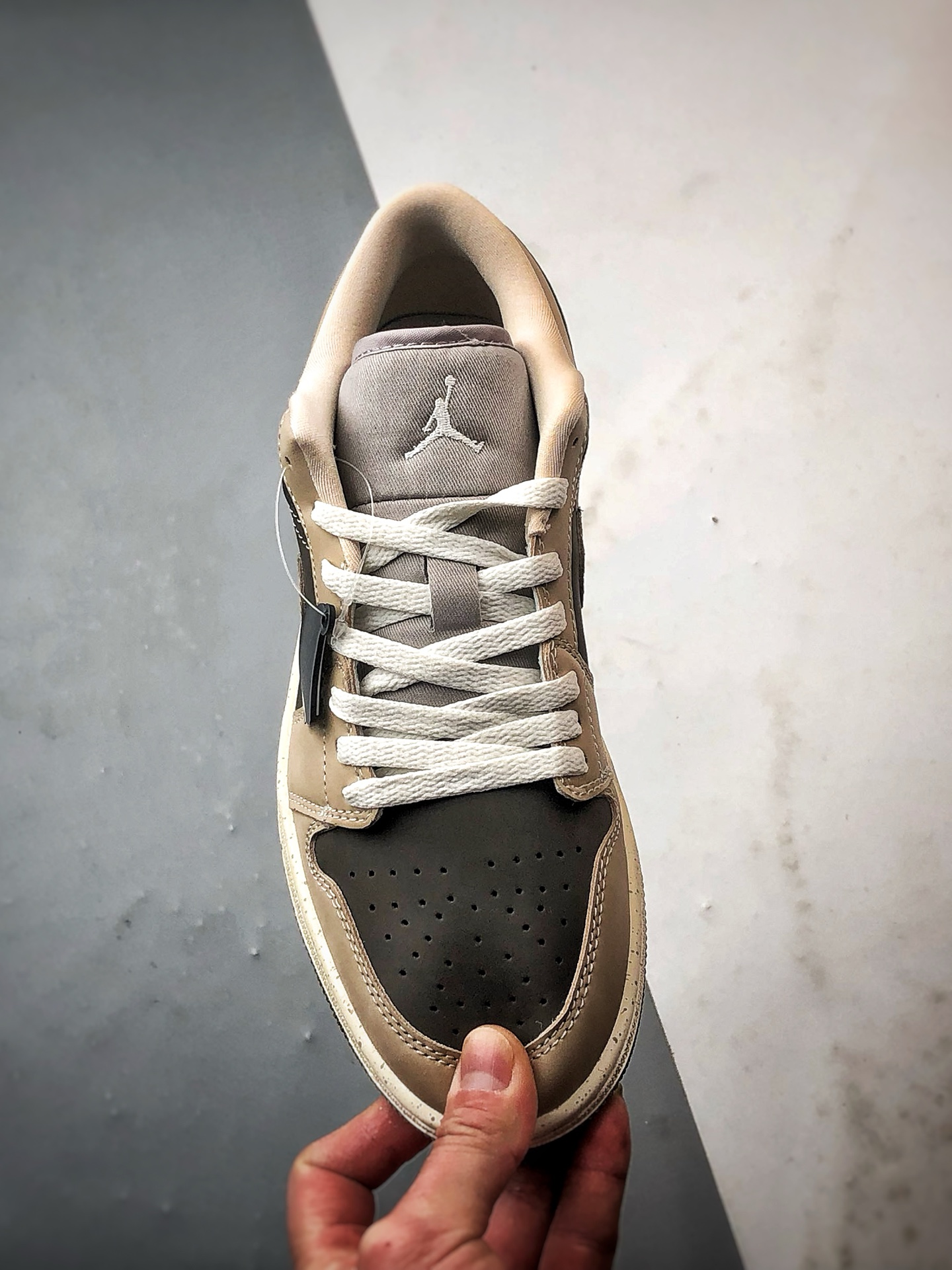 220 Air Jordan 1 Low 米棕 IB7011-001-Chinese UA Cheap High Quatity Brand Clothes Bags handbags Sneakers wholesale wholesaler seller from China Factory suppliers Fashion Clothing Shoes best Quality Beautiful Price 220 Air Jordan 1 Low 米棕 IB7011-001