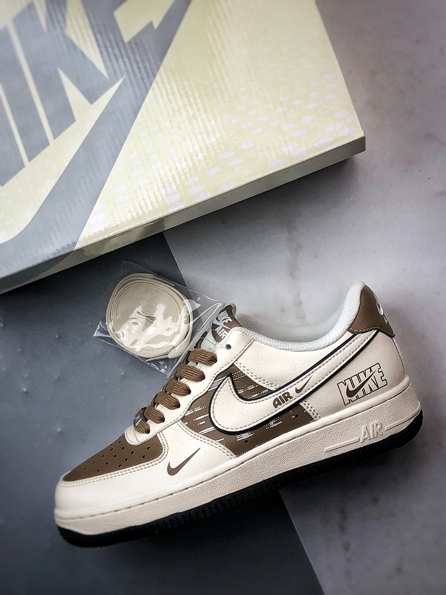 280 Air Force 1 '07 Low 米白棕 XD9314-618