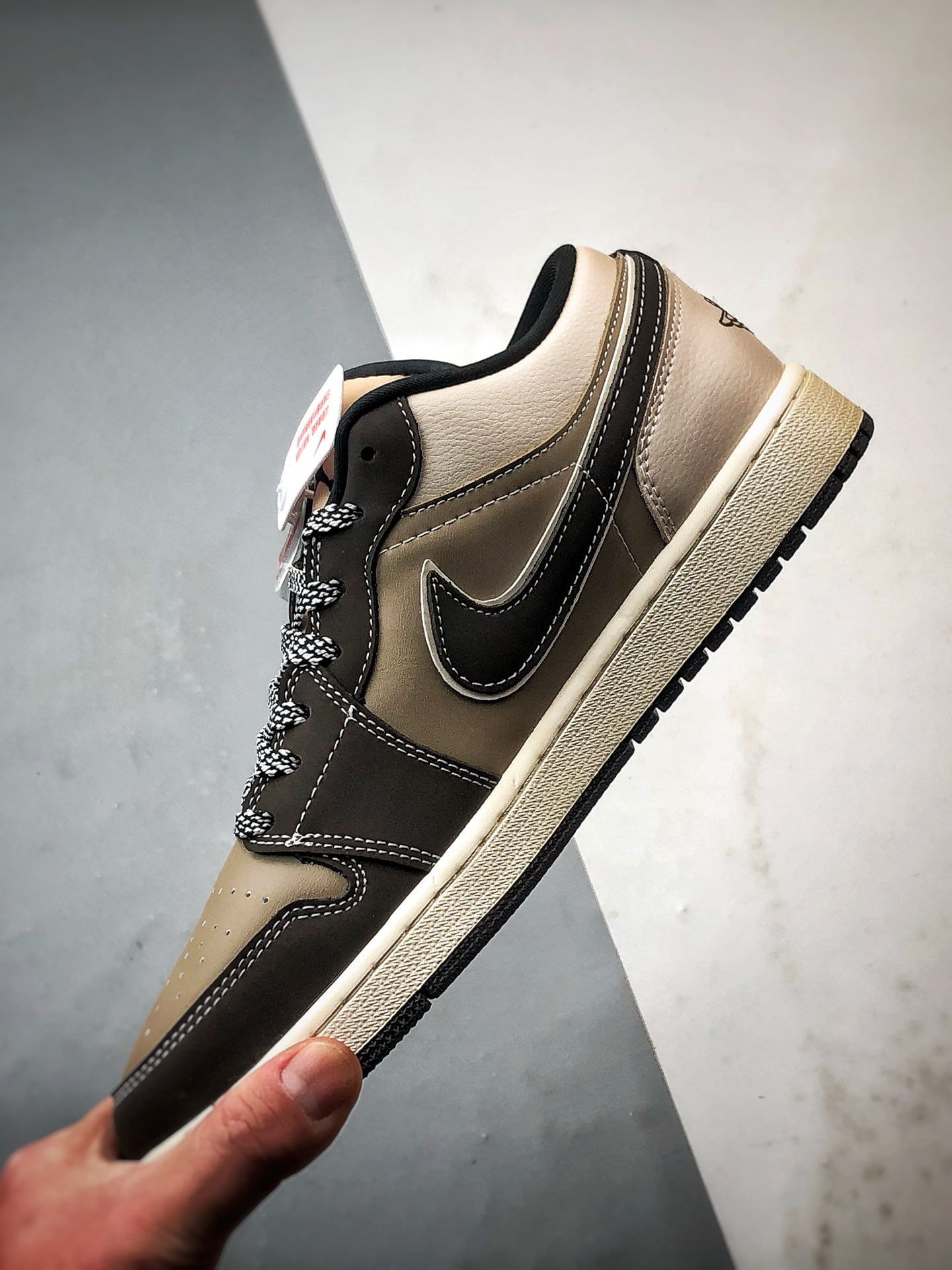 290 Air Jordan 1 Low ”高端定制” 闪电灰棕黑 LR8888-018-Chinese UA Cheap High Quatity Brand Clothes Bags handbags Sneakers wholesale wholesaler seller from China Factory suppliers Fashion Clothing Shoes best Quality Beautiful Price 290 Air Jordan 1 Low ”高端定制” 闪电灰棕黑 LR8888-018
