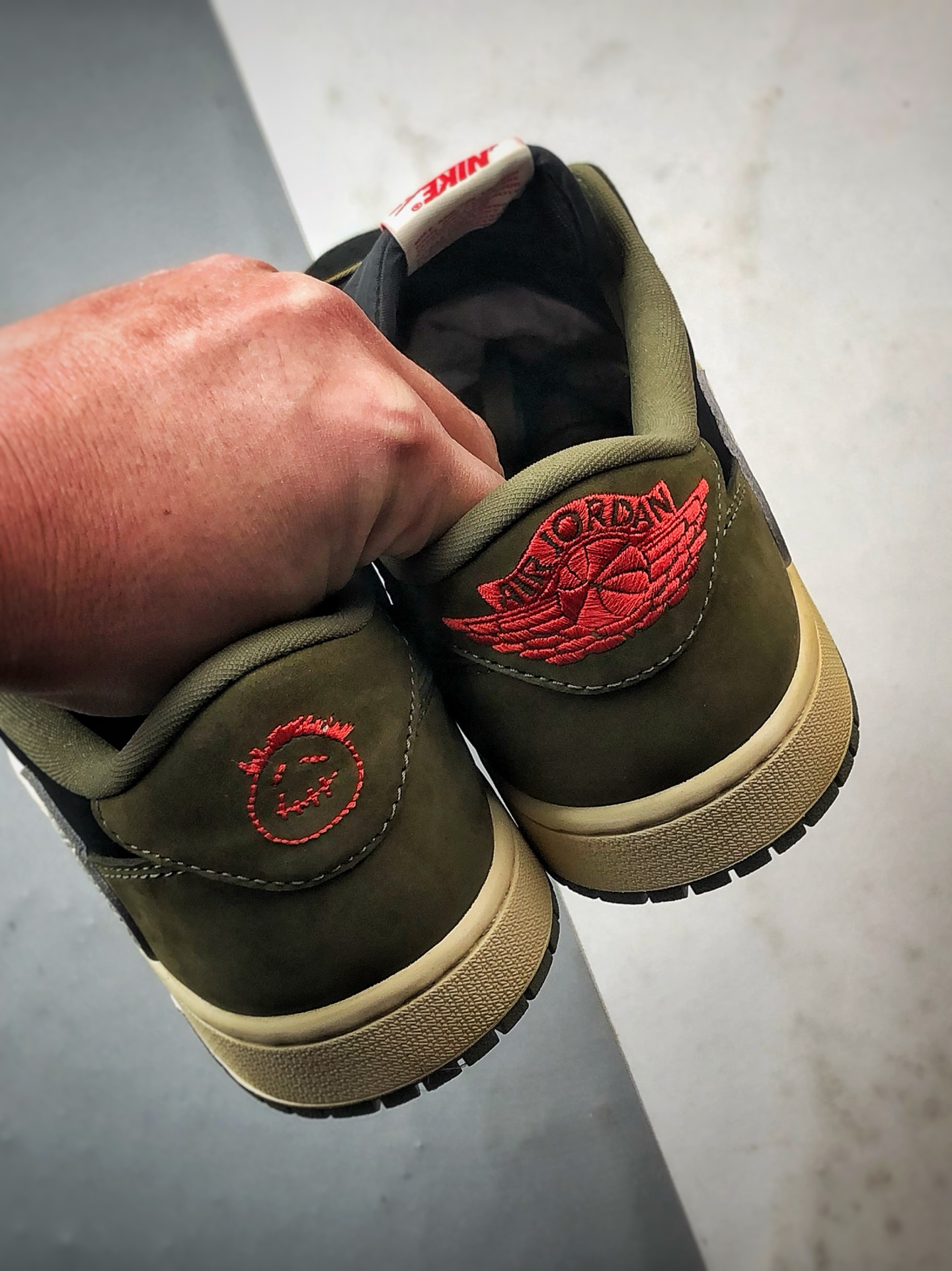 320 Travis Scott x Air Jordan 1 Low 绿黑白倒钩 DM7866-002-Chinese UA Cheap High Quatity Brand Clothes Bags handbags Sneakers wholesale wholesaler seller from China Factory suppliers Fashion Clothing Shoes best Quality Beautiful Price 320 Travis Scott x Air Jordan 1 Low 绿黑白倒钩 DM7866-002