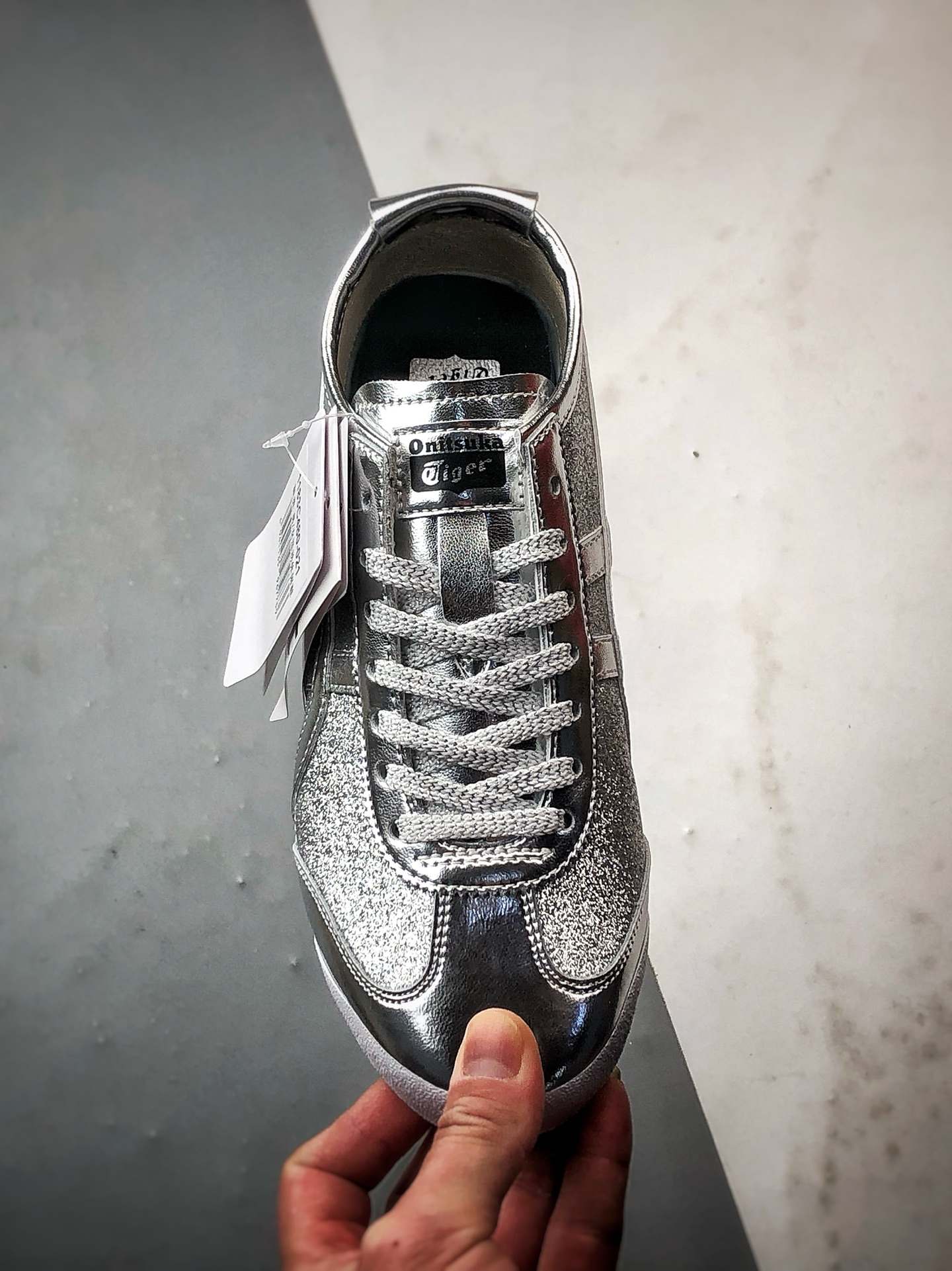 170 Asics 鬼冢虎 Mexico 66 银钻 1183C480-021-Chinese UA Cheap High Quatity Brand Clothes Bags handbags Sneakers wholesale wholesaler seller from China Factory suppliers Fashion Clothing Shoes best Quality Beautiful Price 170 Asics 鬼冢虎 Mexico 66 银钻 1183C480-021