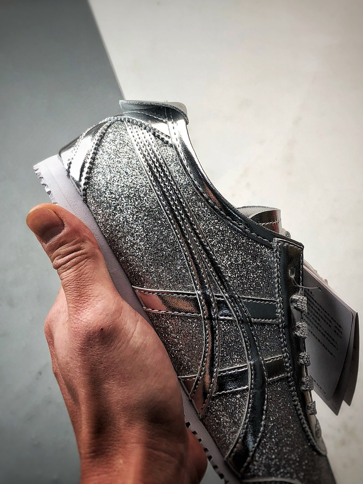 170 Asics 鬼冢虎 Mexico 66 银钻 1183C480-021-Chinese UA Cheap High Quatity Brand Clothes Bags handbags Sneakers wholesale wholesaler seller from China Factory suppliers Fashion Clothing Shoes best Quality Beautiful Price 170 Asics 鬼冢虎 Mexico 66 银钻 1183C480-021