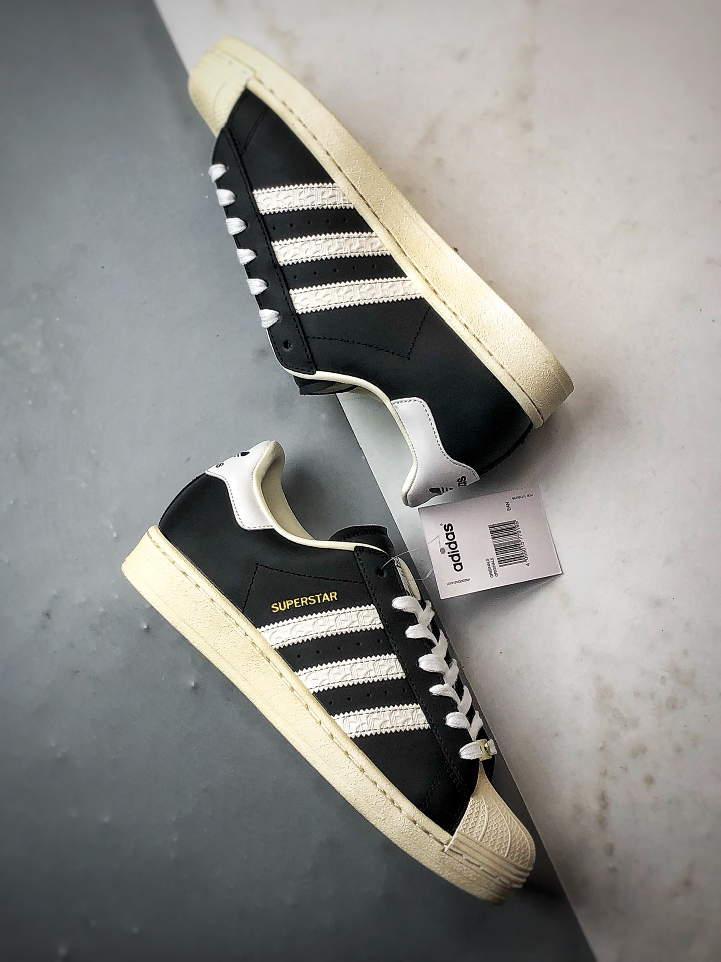 160 AD Originals Superstar 黑白贝壳头 ID4676-Chinese UA Cheap High Quatity Brand Clothes Bags handbags Sneakers wholesale wholesaler seller from China Factory suppliers Fashion Clothing Shoes best Quality Beautiful Price 160 AD Originals Superstar 黑白贝壳头 ID4676