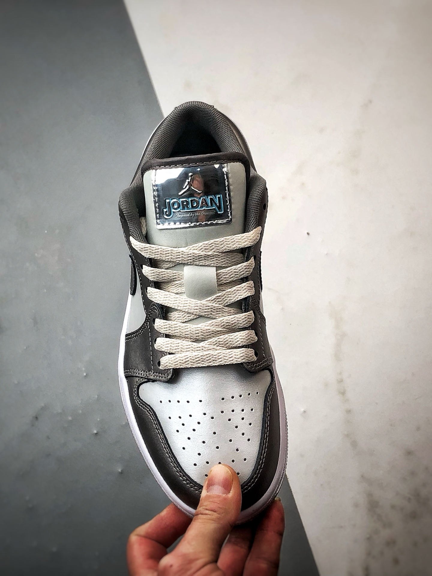 200 Air Jordan 1 Low 银灰 HV4398-014-Chinese UA Cheap High Quatity Brand Clothes Bags handbags Sneakers wholesale wholesaler seller from China Factory suppliers Fashion Clothing Shoes best Quality Beautiful Price 200 Air Jordan 1 Low 银灰 HV4398-014