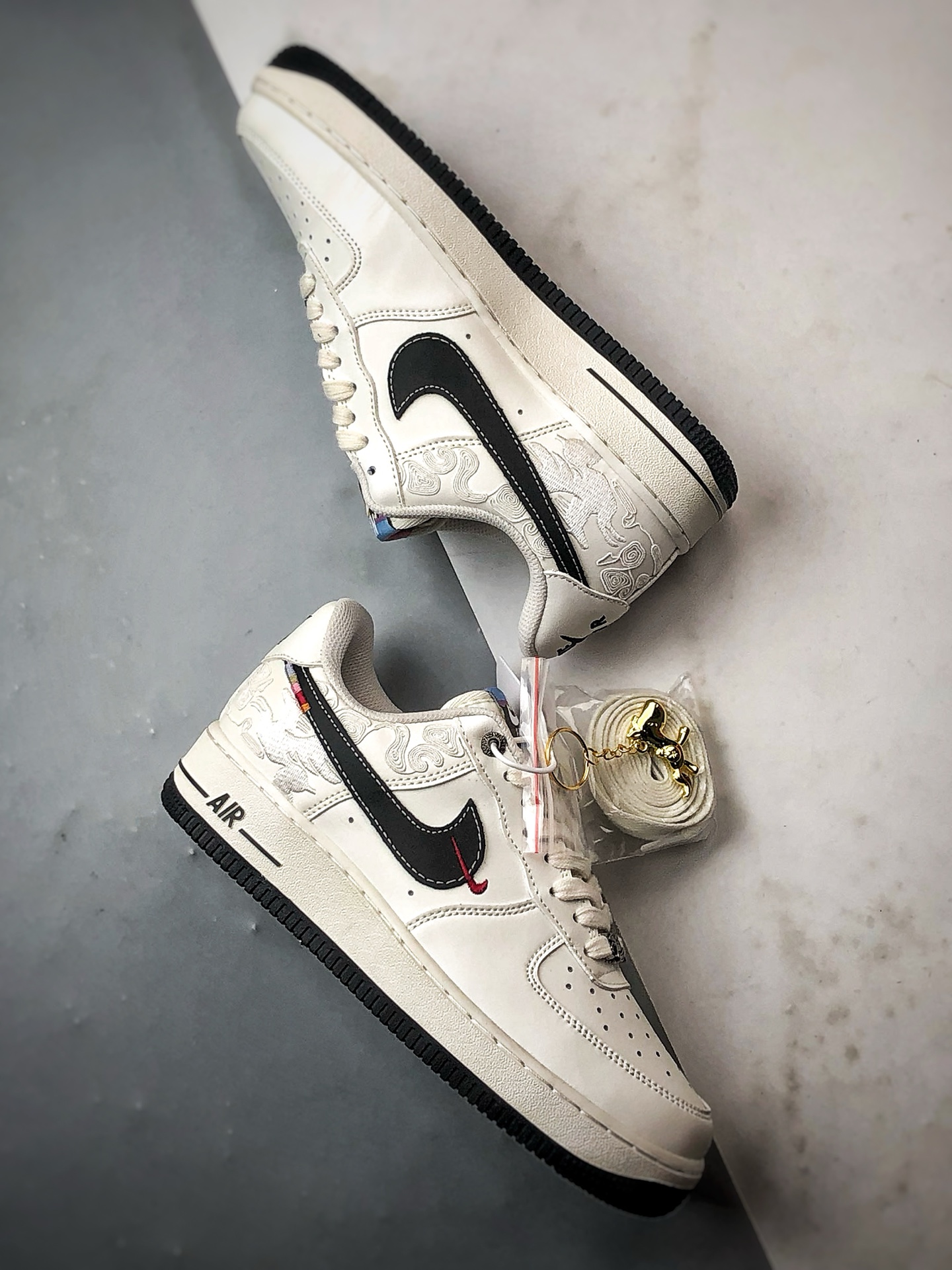 280 Air Force 1 '07 Low 马年限定白黑 DD1982-347-Chinese UA Cheap High Quatity Brand Clothes Bags handbags Sneakers wholesale wholesaler seller from China Factory suppliers Fashion Clothing Shoes best Quality Beautiful Price 280 Air Force 1 '07 Low 马年限定白黑 DD1982-347