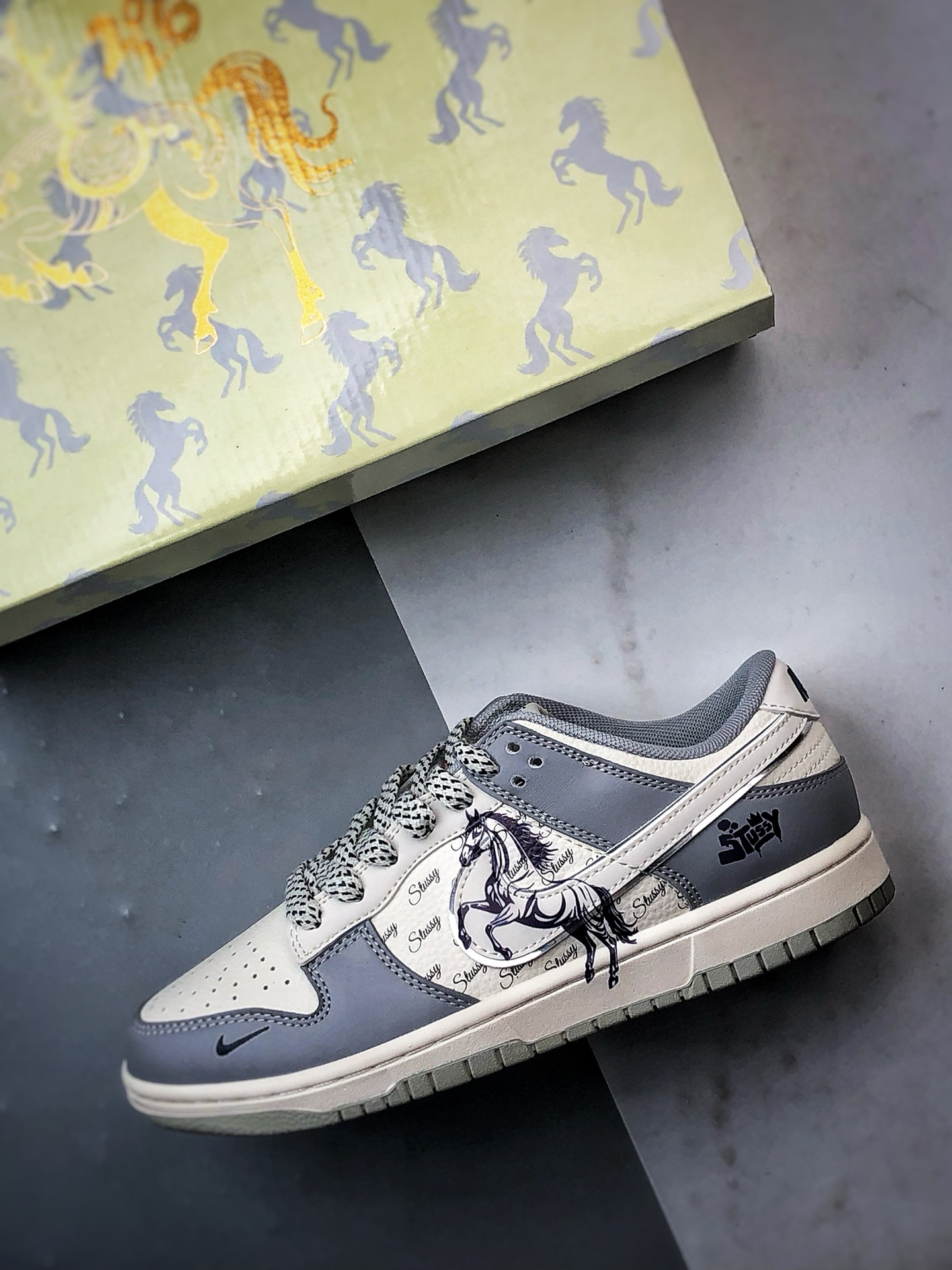 290 NK Dunk Low Retro ”DIY高端定制” 斯图西马年米白灰 低帮休闲运动板鞋 SD6888-109