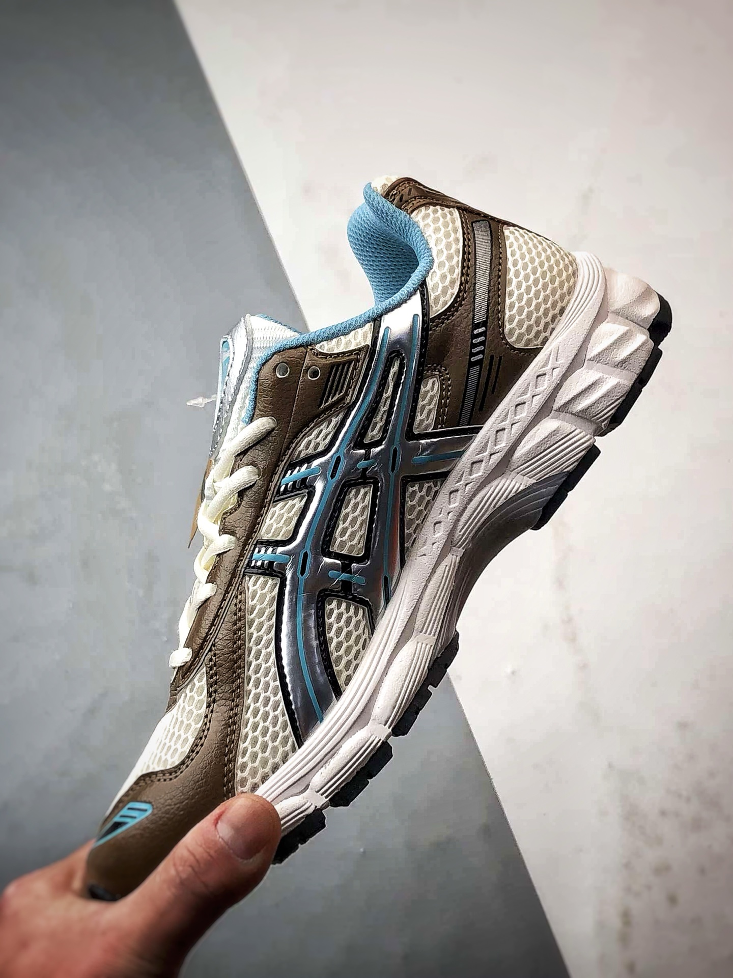 190 Asics Gel-Kayano 12.1 蓝棕色 深圳限定亚瑟士百搭休闲运动慢跑鞋 1203A827-101-Chinese UA Cheap High Quatity Brand Clothes Bags handbags Sneakers wholesale wholesaler seller from China Factory suppliers Fashion Clothing Shoes best Quality Beautiful Price 190 Asics Gel-Kayano 12.1 蓝棕色 深圳限定亚瑟士百搭休闲运动慢跑鞋 1203A827-101