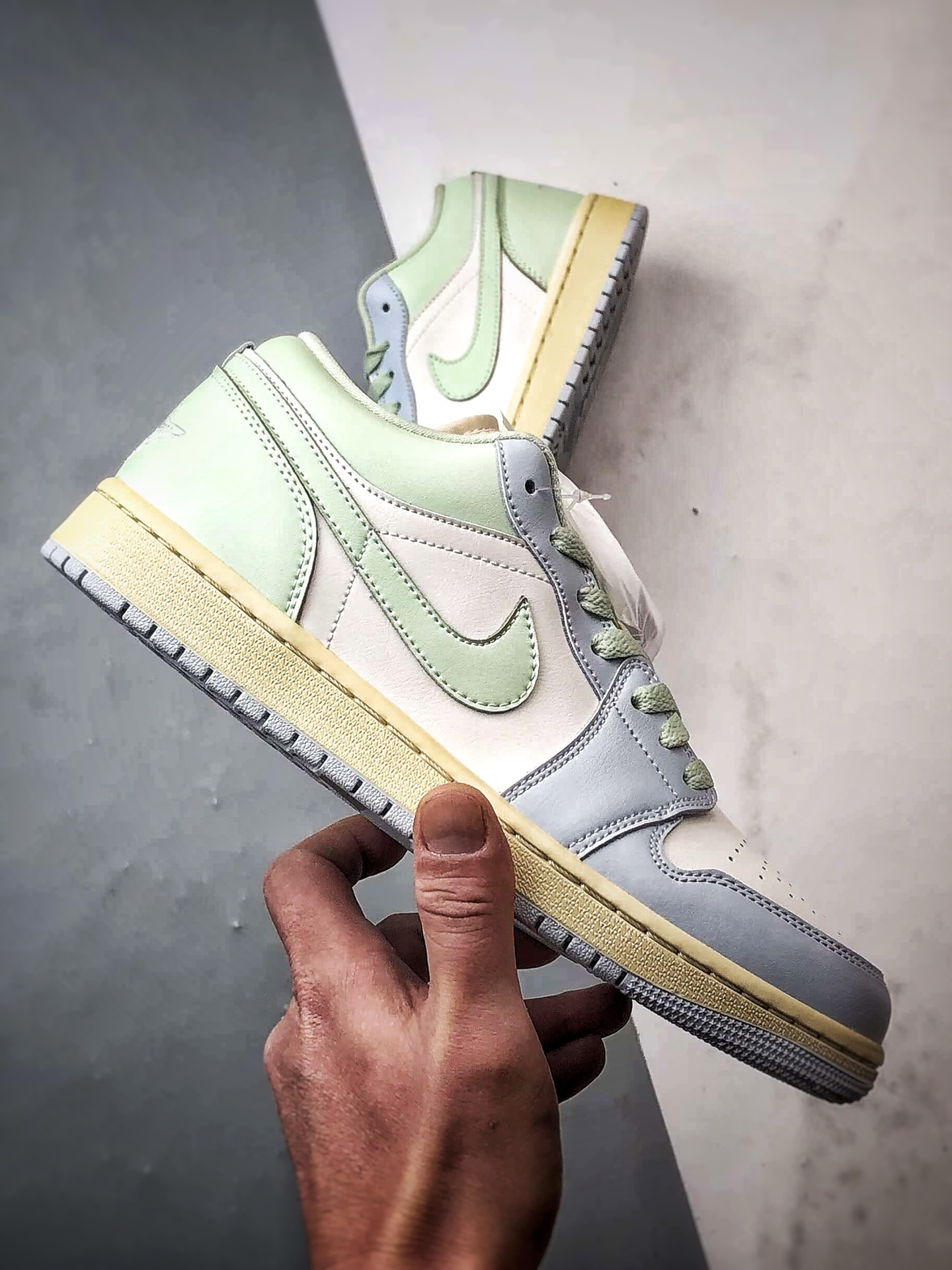 200 Air Jordan 1 Low 薄荷冰蓝 DC0774-108-Chinese UA Cheap High Quatity Brand Clothes Bags handbags Sneakers wholesale wholesaler seller from China Factory suppliers Fashion Clothing Shoes best Quality Beautiful Price 200 Air Jordan 1 Low 薄荷冰蓝 DC0774-108