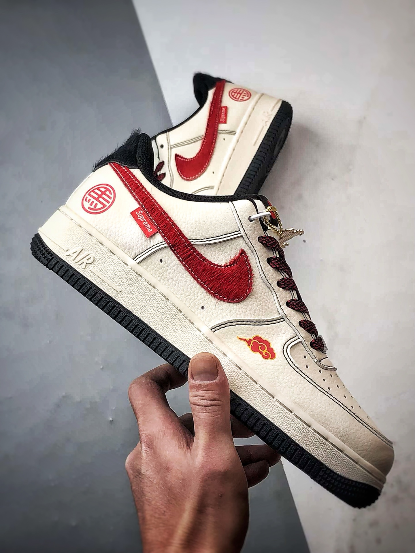 280 Air Force 1 '07 Low 米黑红马毛钩 QW5288-126-Chinese UA Cheap High Quatity Brand Clothes Bags handbags Sneakers wholesale wholesaler seller from China Factory suppliers Fashion Clothing Shoes best Quality Beautiful Price 280 Air Force 1 '07 Low 米黑红马毛钩 QW5288-126