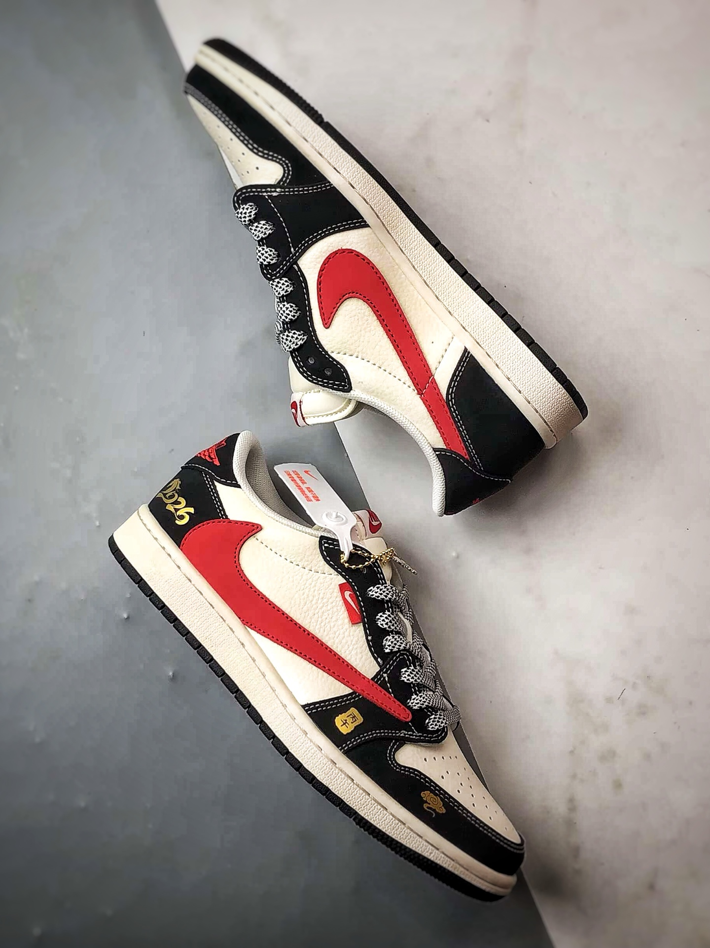 Air Jordan 1 Low ”高端定制” 马年限定白黑红倒钩 MZ9588-825-Top High Quatity Cheap Sneakers Fashion Clothing Clothes Bags handbags Shoes of all Brand wholesale With The best Quality And Beautiful Price from China Factory Chinese suppliers wholesaler seller Air Jordan 1 Low ”高端定制” 马年限定白黑红倒钩 MZ9588-825