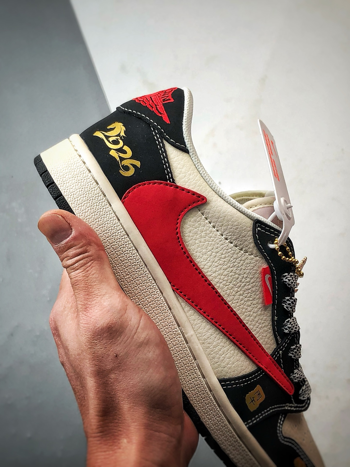 Air Jordan 1 Low ”高端定制” 马年限定白黑红倒钩 MZ9588-825-Top High Quatity Cheap Sneakers Fashion Clothing Clothes Bags handbags Shoes of all Brand wholesale With The best Quality And Beautiful Price from China Factory Chinese suppliers wholesaler seller Air Jordan 1 Low ”高端定制” 马年限定白黑红倒钩 MZ9588-825