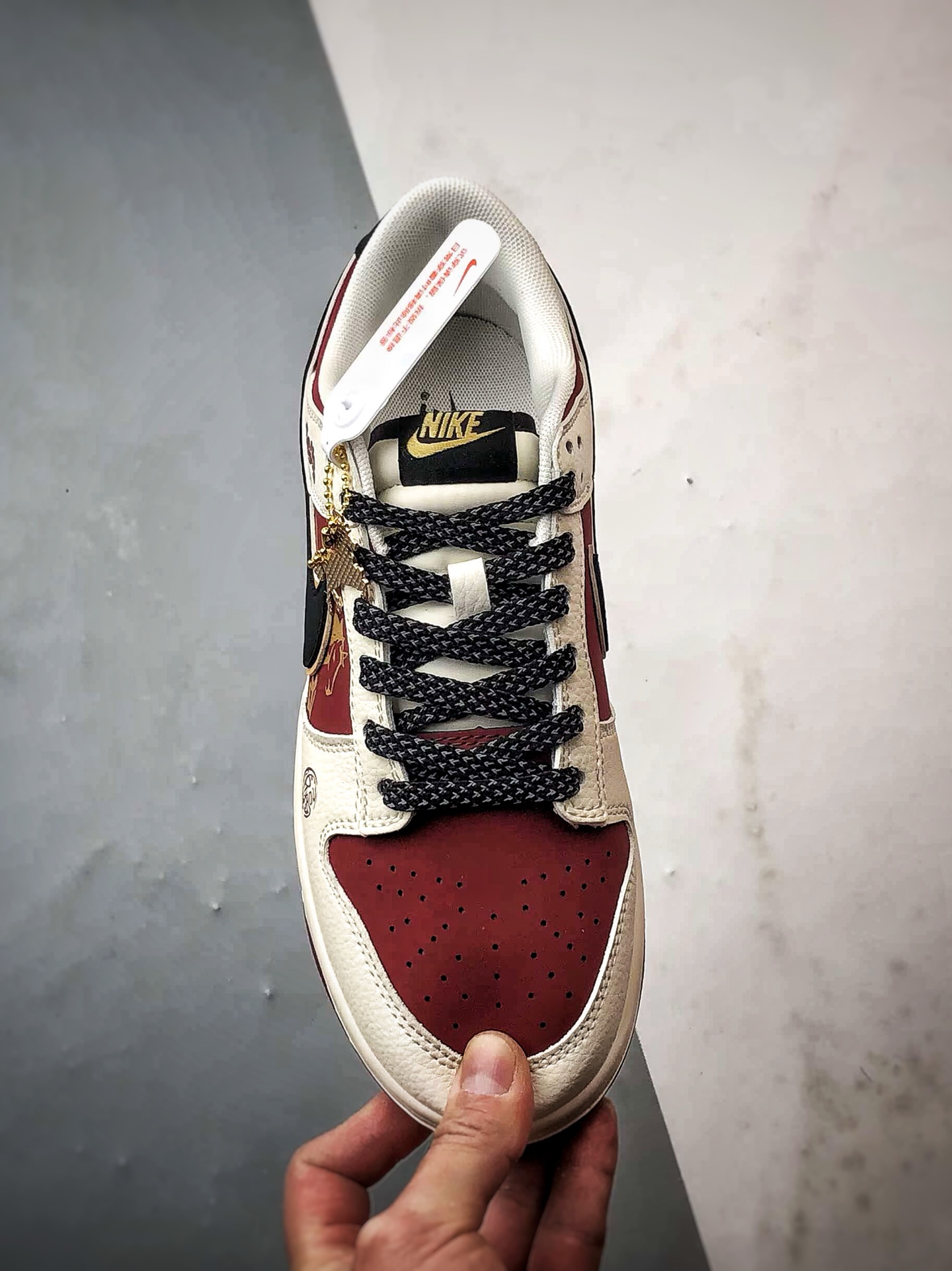 NK Dunk Low Retro ”DIY高端定制” 马年限定米红黑 低帮休闲运动板鞋 QW5288-113-Top High Quatity Cheap Sneakers Fashion Clothing Clothes Bags handbags Shoes of all Brand wholesale With The best Quality And Beautiful Price from China Factory Chinese suppliers wholesaler seller NK Dunk Low Retro ”DIY高端定制” 马年限定米红黑 低帮休闲运动板鞋 QW5288-113