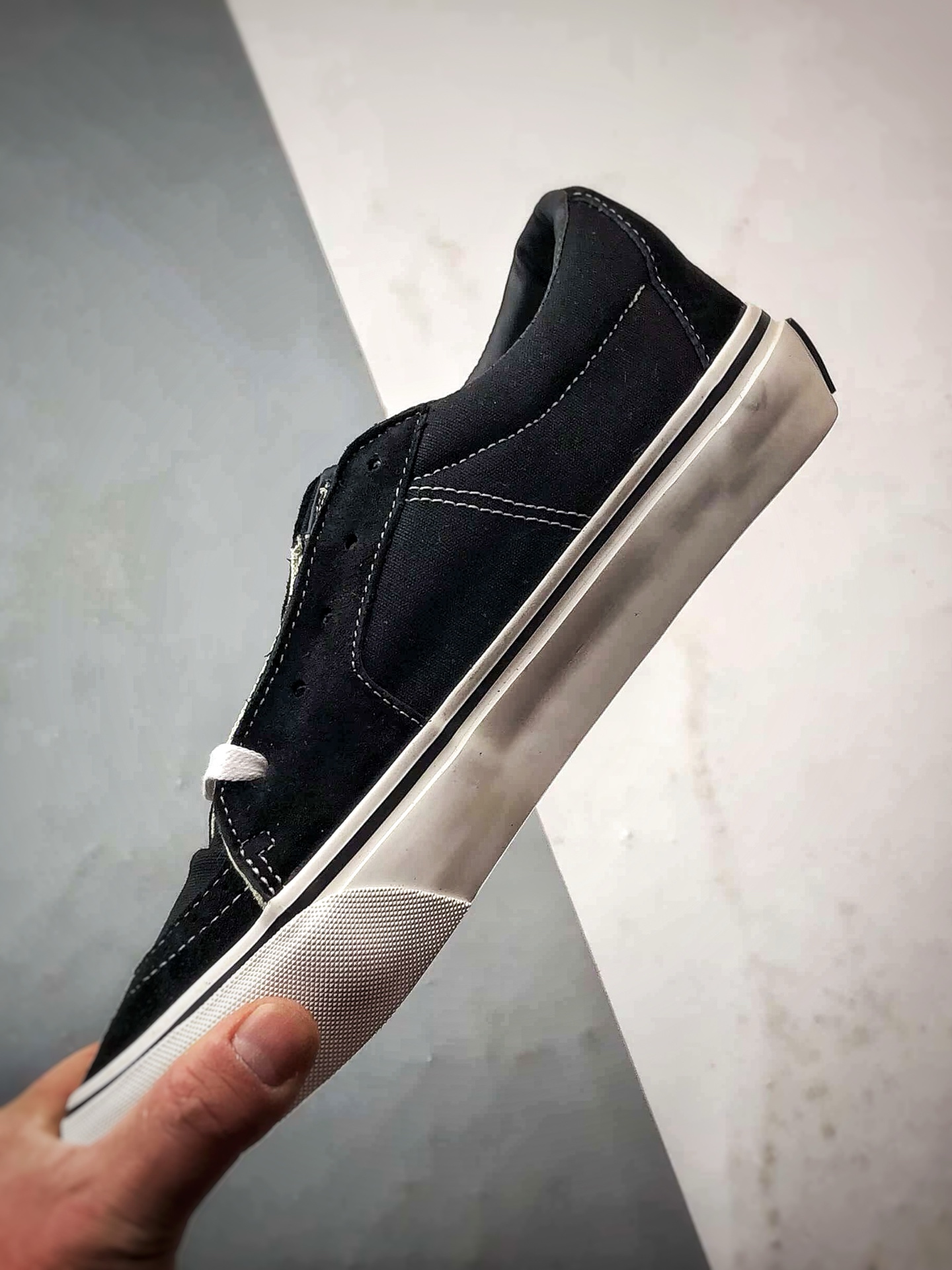 Vans Off The Wall 字母开口笑 美式复古舒适简约轻便低帮帆布鞋-Top High Quatity Cheap Sneakers Fashion Clothing Clothes Bags handbags Shoes of all Brand wholesale With The best Quality And Beautiful Price from China Factory Chinese suppliers wholesaler seller Vans Off The Wall 字母开口笑 美式复古舒适简约轻便低帮帆布鞋