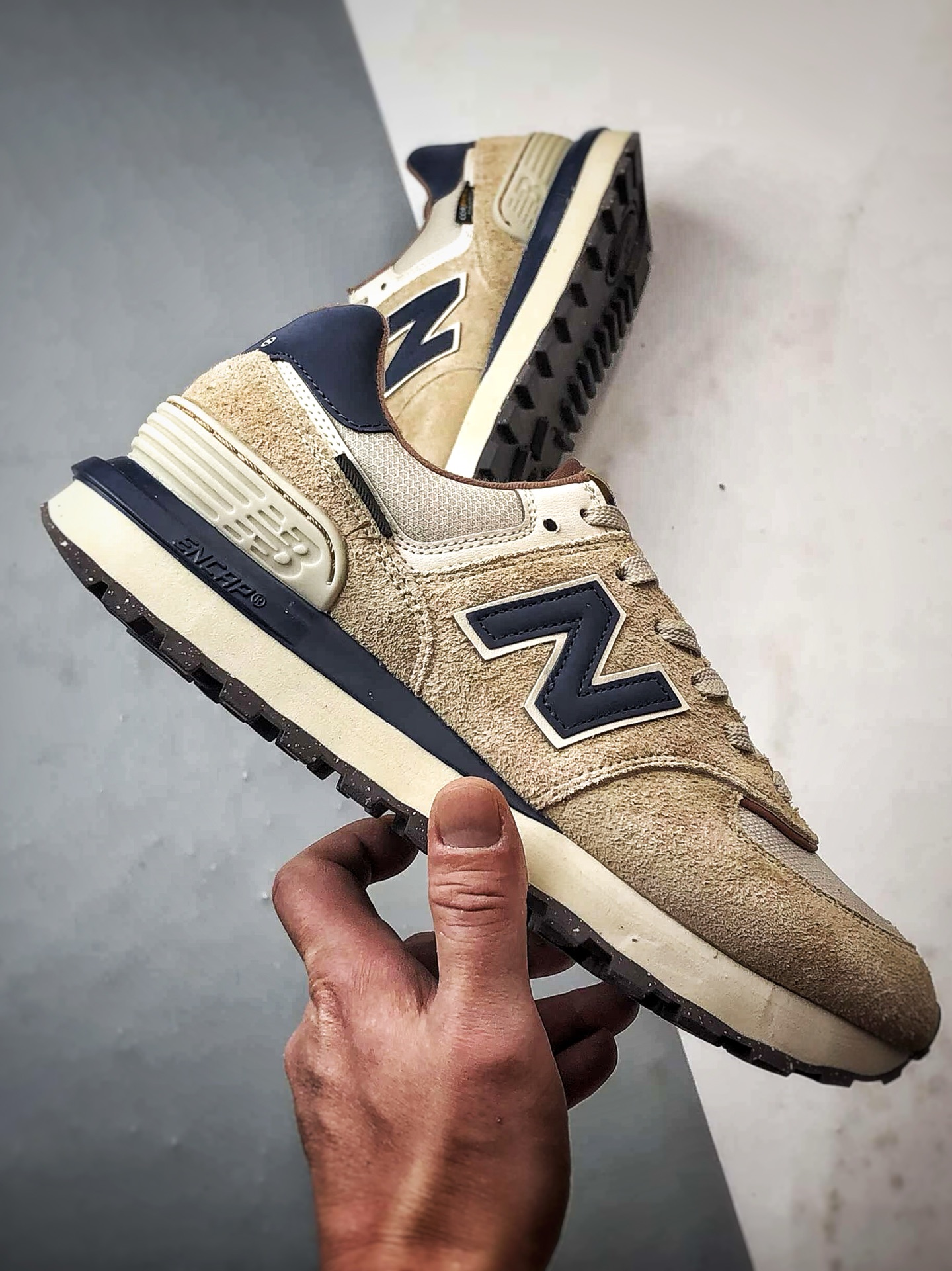 New Balance NB574 米蓝色 低帮复古休闲慢跑鞋 U574LGMO-Top High Quatity Cheap Sneakers Fashion Clothing Clothes Bags handbags Shoes of all Brand wholesale With The best Quality And Beautiful Price from China Factory Chinese suppliers wholesaler seller New Balance NB574 米蓝色 低帮复古休闲慢跑鞋 U574LGMO