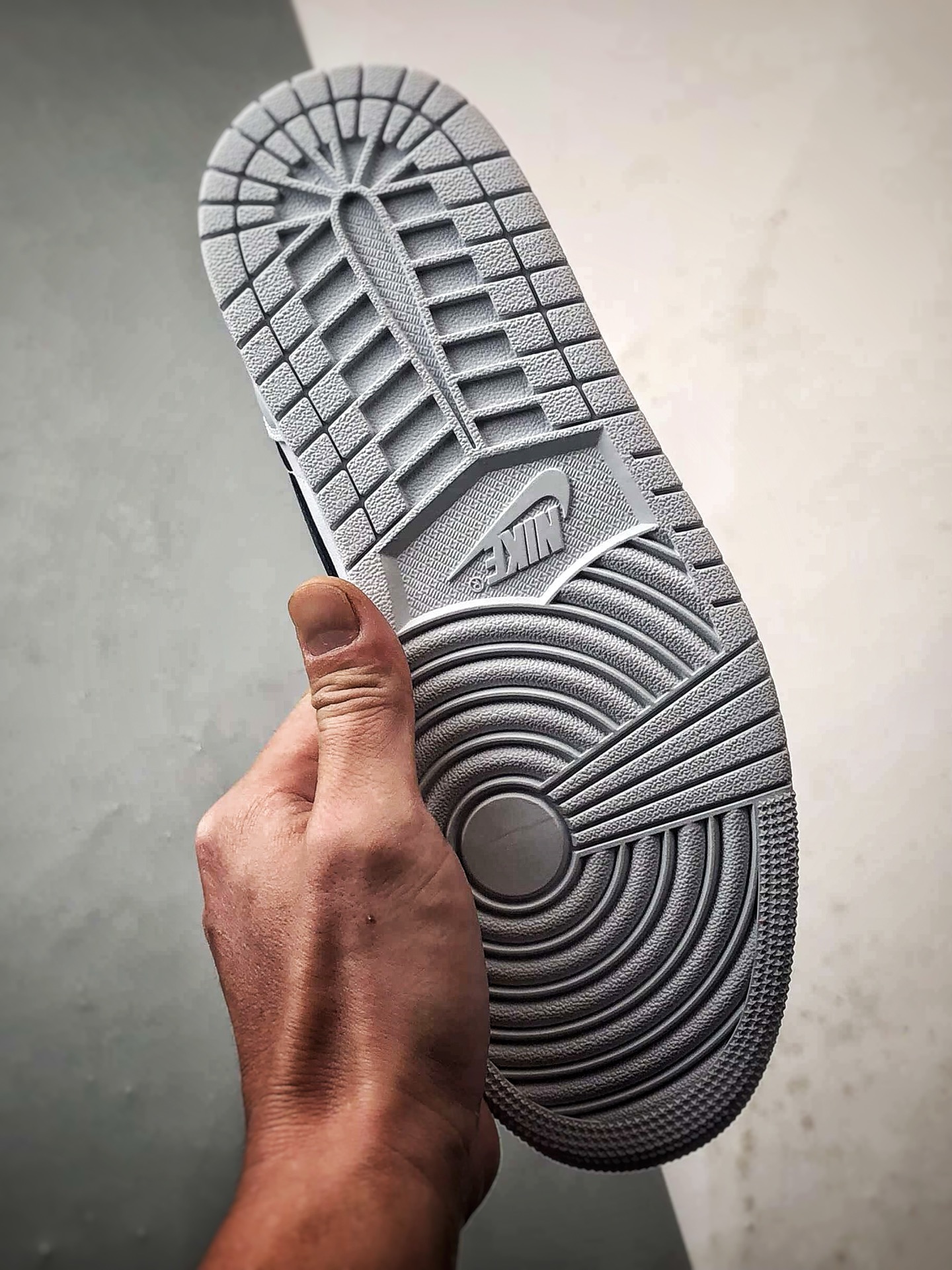 Air Jordan 1 Low 浅蓝白 553558-400