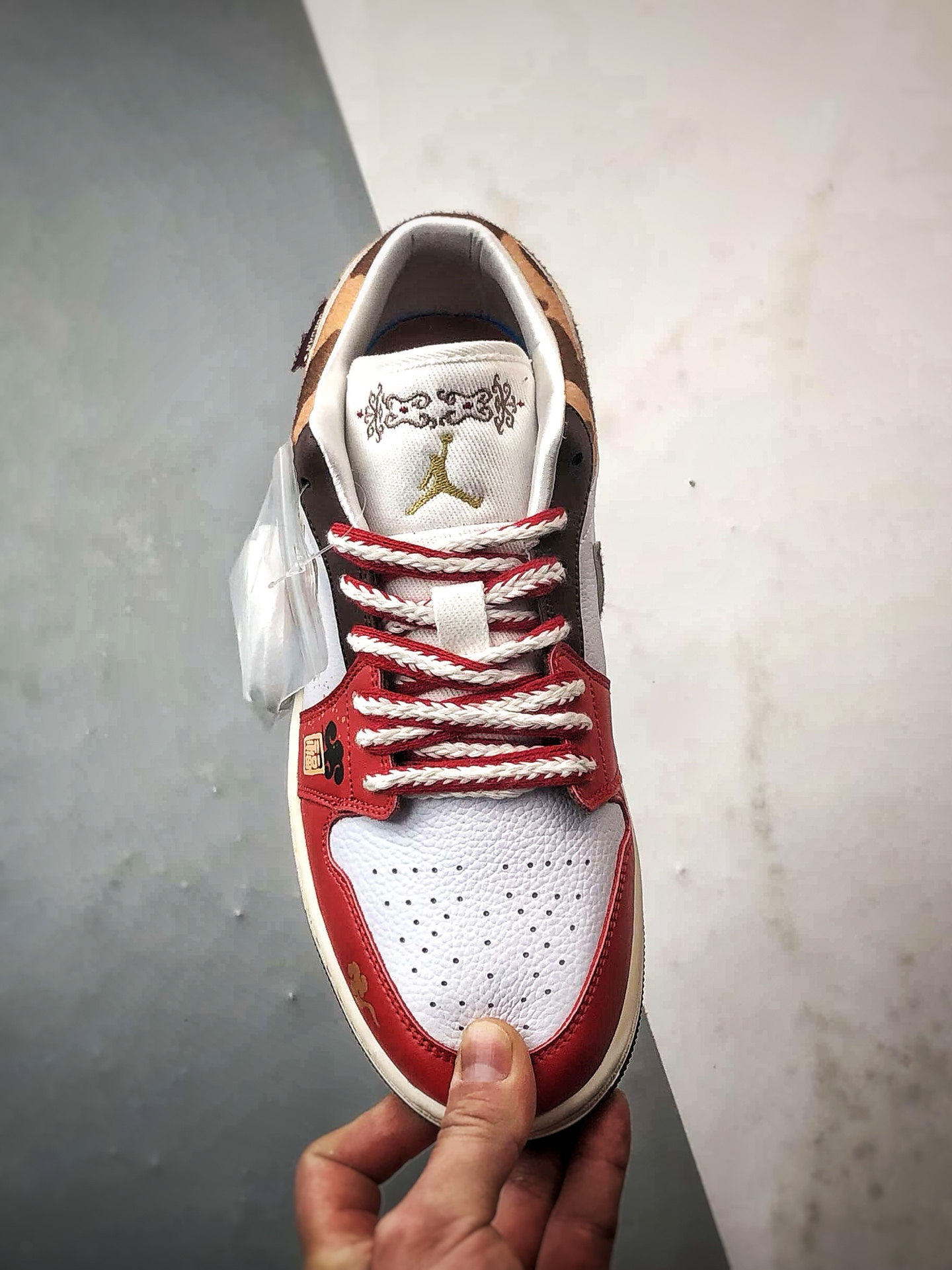 200 定制球鞋 Air Jordan 1 Low 福马红金 马年红棕色 IQ5321-121-Chinese UA Cheap High Quatity Brand Clothes Bags handbags Sneakers wholesale wholesaler seller from China Factory suppliers Fashion Clothing Shoes best Quality Beautiful Price 200 定制球鞋 Air Jordan 1 Low 福马红金 马年红棕色 IQ5321-121