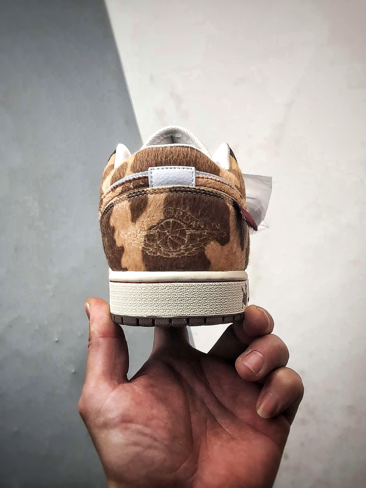 200 定制球鞋 Air Jordan 1 Low 福马红金 马年红棕色 IQ5321-121-Chinese UA Cheap High Quatity Brand Clothes Bags handbags Sneakers wholesale wholesaler seller from China Factory suppliers Fashion Clothing Shoes best Quality Beautiful Price 200 定制球鞋 Air Jordan 1 Low 福马红金 马年红棕色 IQ5321-121