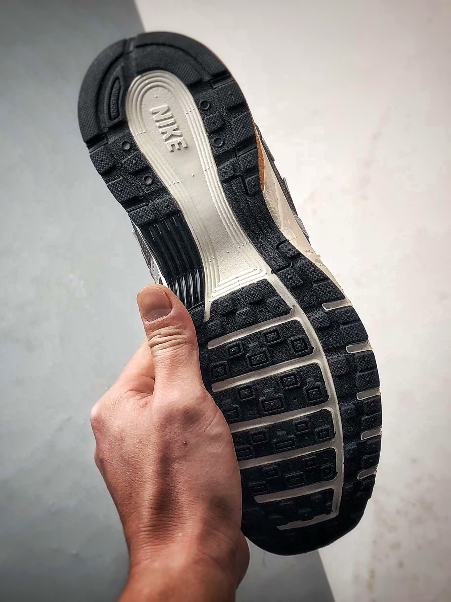 NK P-6000 追梦太空 灰白 CD6404-204-Top High Quatity Cheap Sneakers Fashion Clothing Clothes Bags handbags Shoes of all Brand wholesale With The best Quality And Beautiful Price from China Factory Chinese suppliers wholesaler seller NK P-6000 追梦太空 灰白 CD6404-204