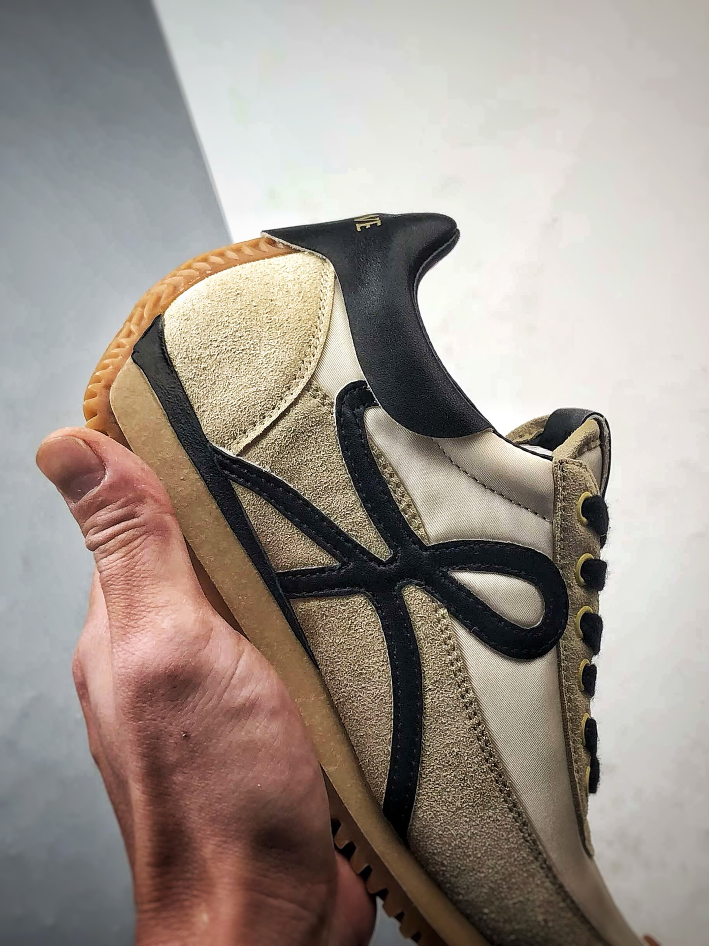 Loewe罗意威 Flow Runner 黑棕 复古薄底芭舒适百搭运动休闲鞋-Top High Quatity Cheap Sneakers Fashion Clothing Clothes Bags handbags Shoes of all Brand wholesale With The best Quality And Beautiful Price from China Factory Chinese suppliers wholesaler seller Loewe罗意威 Flow Runner 黑棕 复古薄底芭舒适百搭运动休闲鞋
