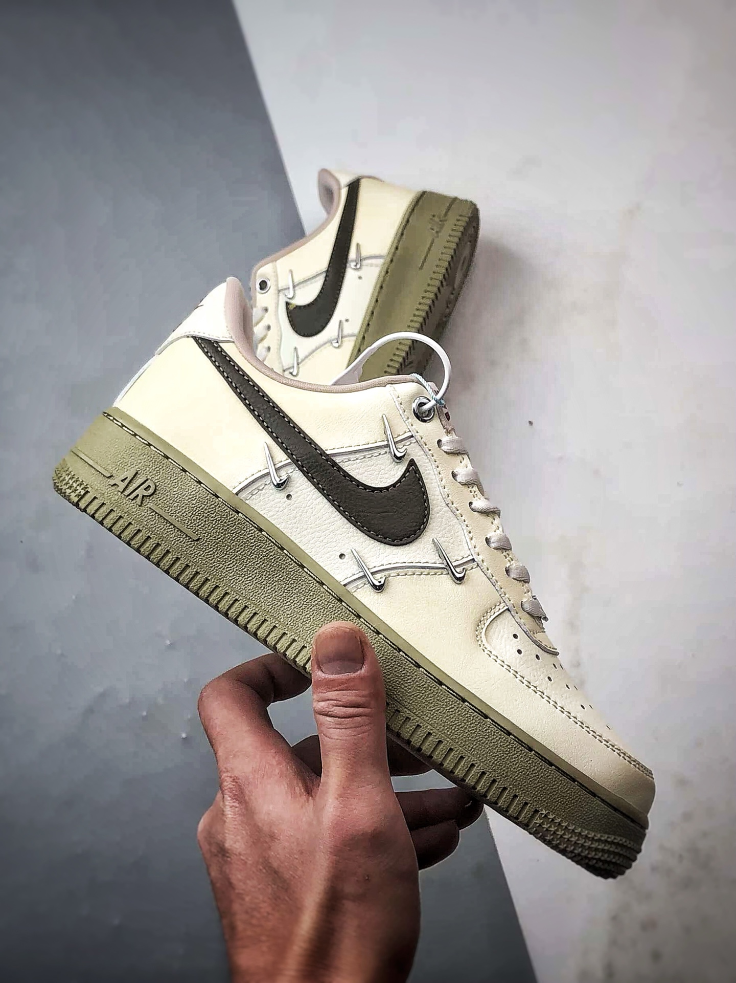 Air Force 1 '07 Low 马年米绿四小钩 IQ9802-022-Top High Quatity Cheap Sneakers Fashion Clothing Clothes Bags handbags Shoes of all Brand wholesale With The best Quality And Beautiful Price from China Factory Chinese suppliers wholesaler seller Air Force 1 '07 Low 马年米绿四小钩 IQ9802-022