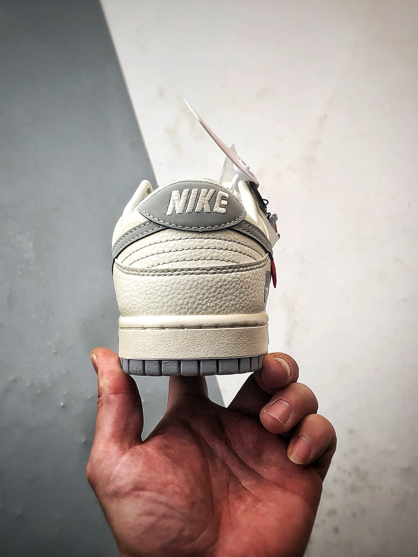 290 NK Dunk Low Retro ”DIY高端定制” Sup米白灰 低帮休闲运动板鞋 HH7158-084-Chinese UA Cheap High Quatity Brand Clothes Bags handbags Sneakers wholesale wholesaler seller from China Factory suppliers Fashion Clothing Shoes best Quality Beautiful Price 290 NK Dunk Low Retro ”DIY高端定制” Sup米白灰 低帮休闲运动板鞋 HH7158-084