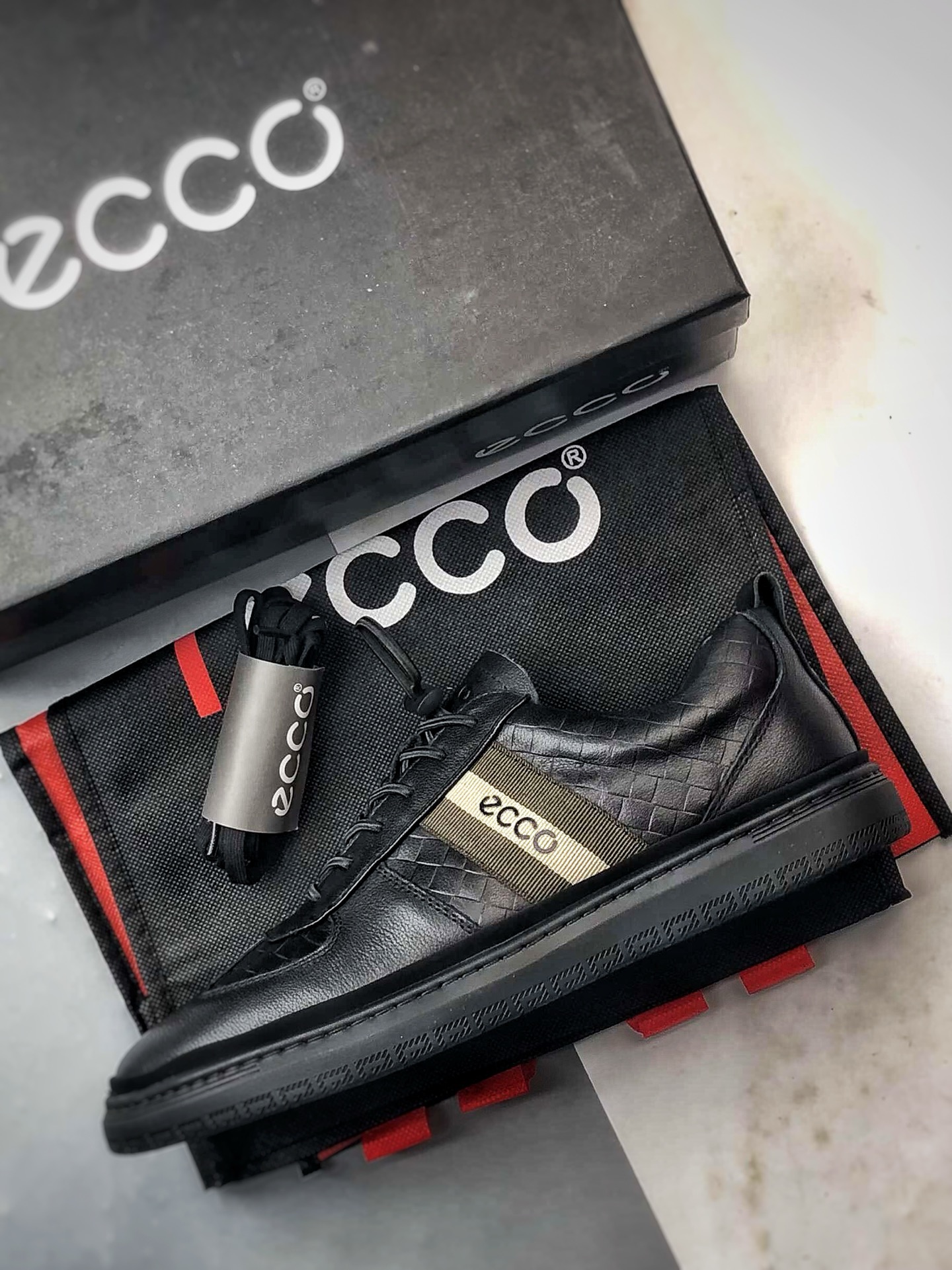 Ecco/爱步 复古潮流四季鞋 商务运动舒适户外工作休闲鞋 583207-Top High Quatity Cheap Sneakers Fashion Clothing Clothes Bags handbags Shoes of all Brand wholesale With The best Quality And Beautiful Price from China Factory Chinese suppliers wholesaler seller Ecco/爱步 复古潮流四季鞋 商务运动舒适户外工作休闲鞋 583207