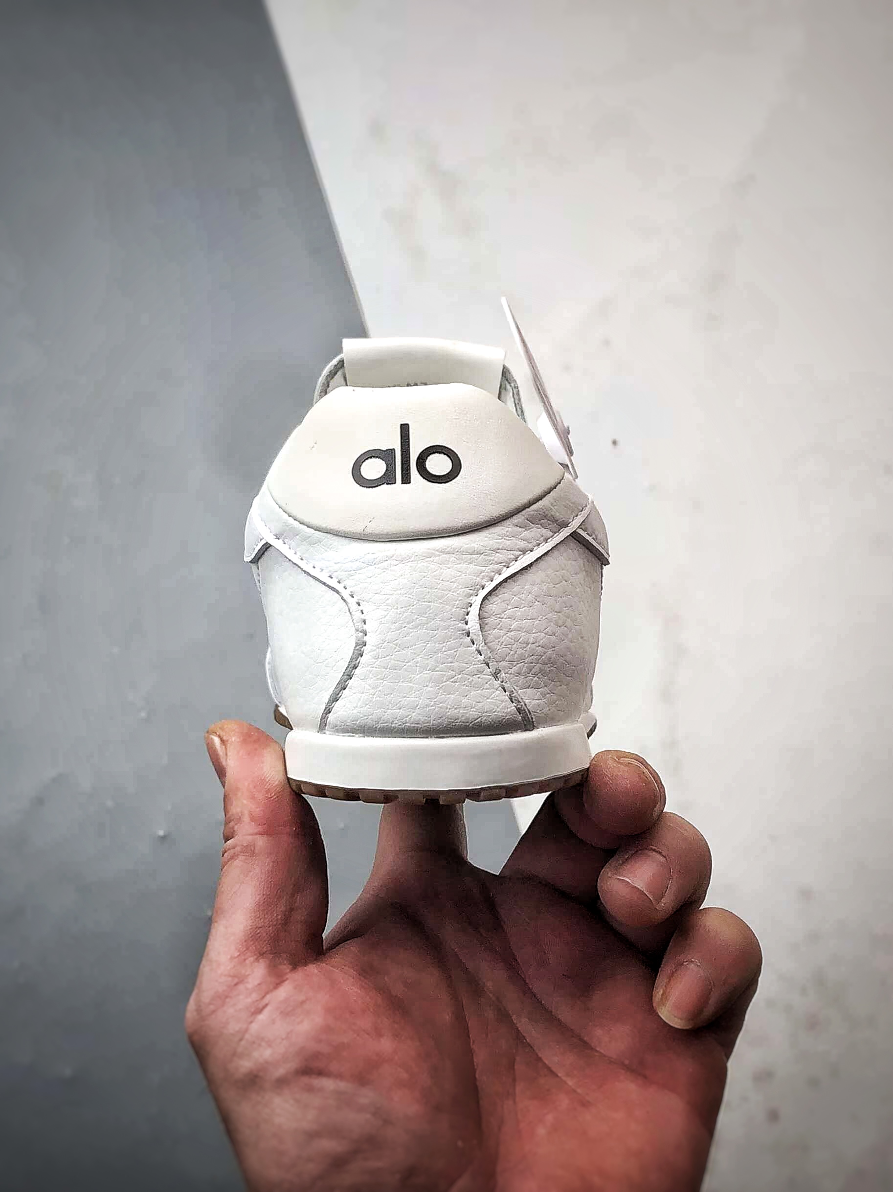 Alo yoga Sunset Seaker 白色 休闲城市通勤复古薄底德迅鞋-Top High Quatity Cheap Sneakers Fashion Clothing Clothes Bags handbags Shoes of all Brand wholesale With The best Quality And Beautiful Price from China Factory Chinese suppliers wholesaler seller Alo yoga Sunset Seaker 白色 休闲城市通勤复古薄底德迅鞋
