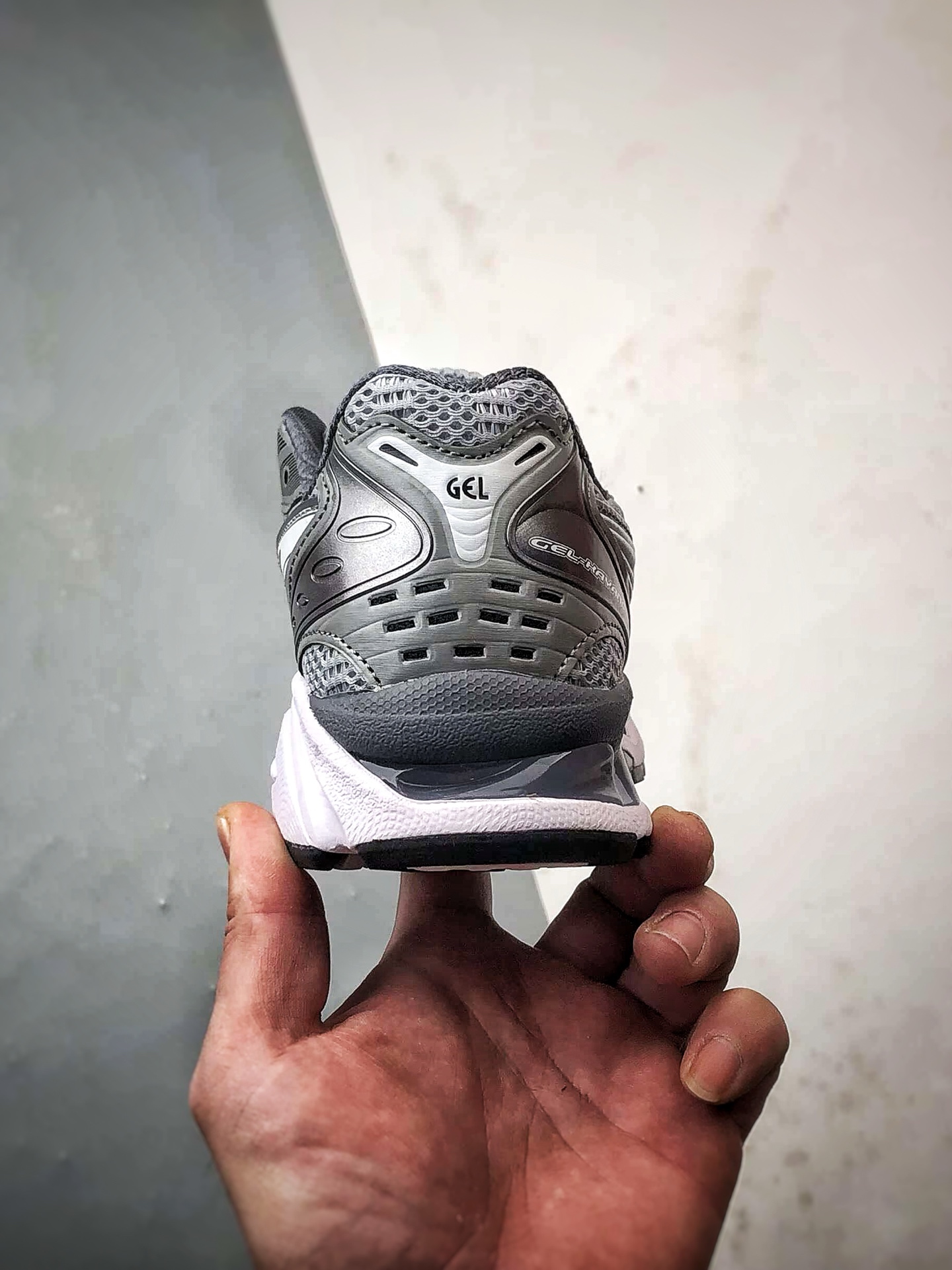 Beauty & Youth x Asics Gel-Kayano 14 银灰 亚瑟士14代 纳米纤维气垫百搭休闲运动慢跑鞋 1203A704-020-Top High Quatity Cheap Sneakers Fashion Clothing Clothes Bags handbags Shoes of all Brand wholesale With The best Quality And Beautiful Price from China Factory Chinese suppliers wholesaler seller Beauty & Youth x Asics Gel-Kayano 14 银灰 亚瑟士14代 纳米纤维气垫百搭休闲运动慢跑鞋 1203A704-020