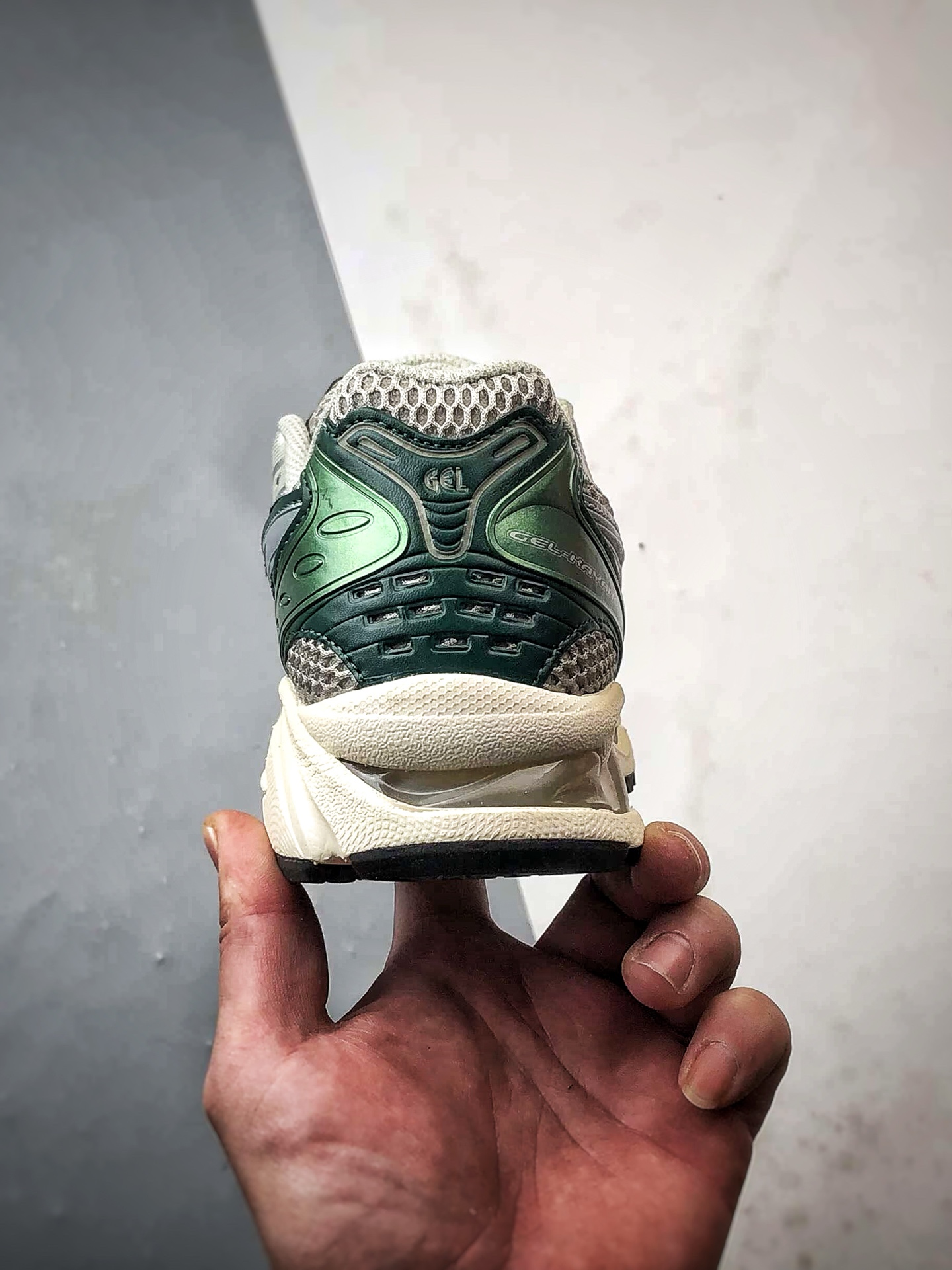 Asics Gel-Kayano 14 白银绿 亚瑟士14代 纳米纤维气垫百搭休闲运动慢跑鞋 1203A537-300-Top High Quatity Cheap Sneakers Fashion Clothing Clothes Bags handbags Shoes of all Brand wholesale With The best Quality And Beautiful Price from China Factory Chinese suppliers wholesaler seller Asics Gel-Kayano 14 白银绿 亚瑟士14代 纳米纤维气垫百搭休闲运动慢跑鞋 1203A537-300