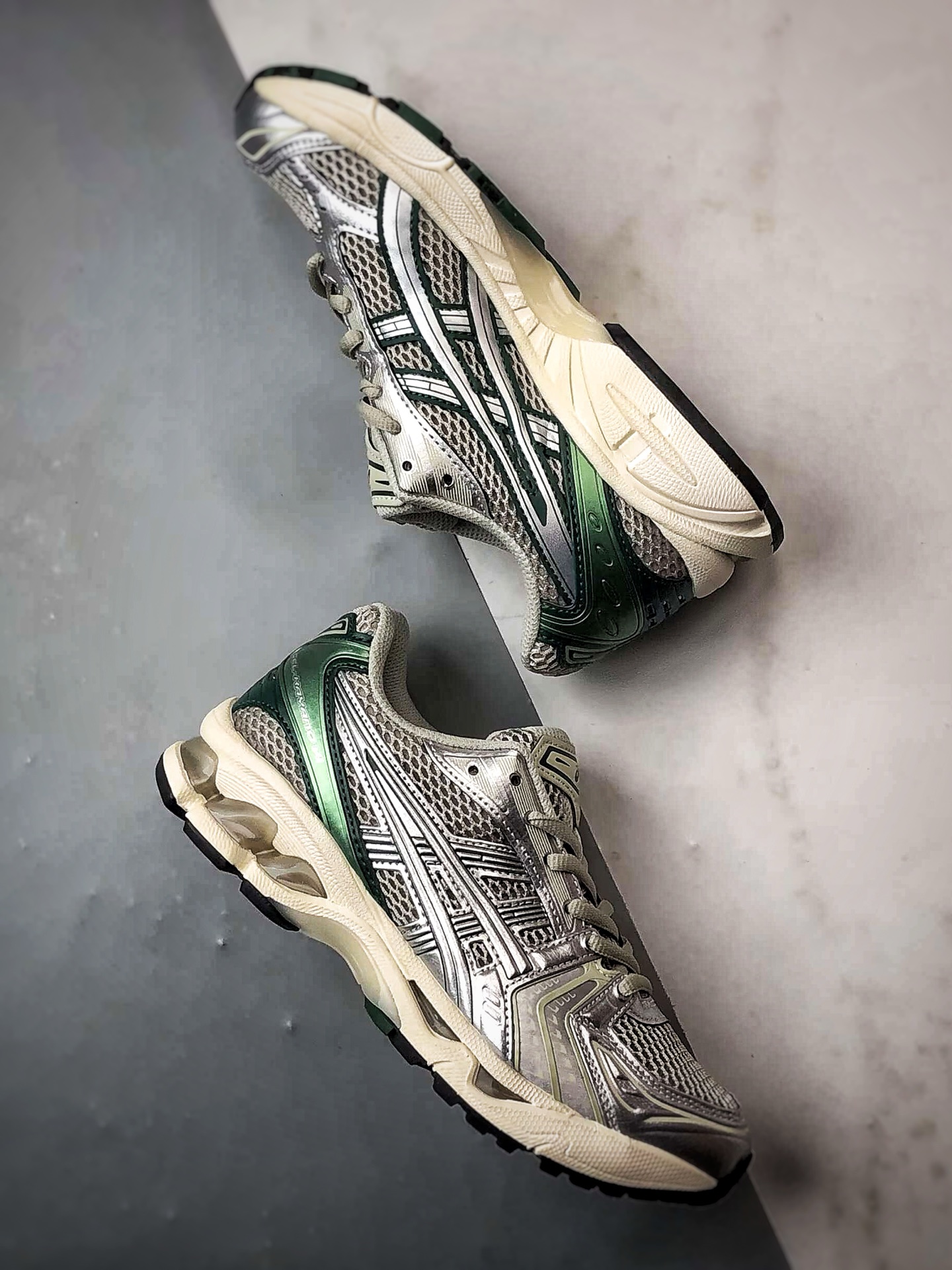 Asics Gel-Kayano 14 白银绿 亚瑟士14代 纳米纤维气垫百搭休闲运动慢跑鞋 1203A537-300-Top High Quatity Cheap Sneakers Fashion Clothing Clothes Bags handbags Shoes of all Brand wholesale With The best Quality And Beautiful Price from China Factory Chinese suppliers wholesaler seller Asics Gel-Kayano 14 白银绿 亚瑟士14代 纳米纤维气垫百搭休闲运动慢跑鞋 1203A537-300