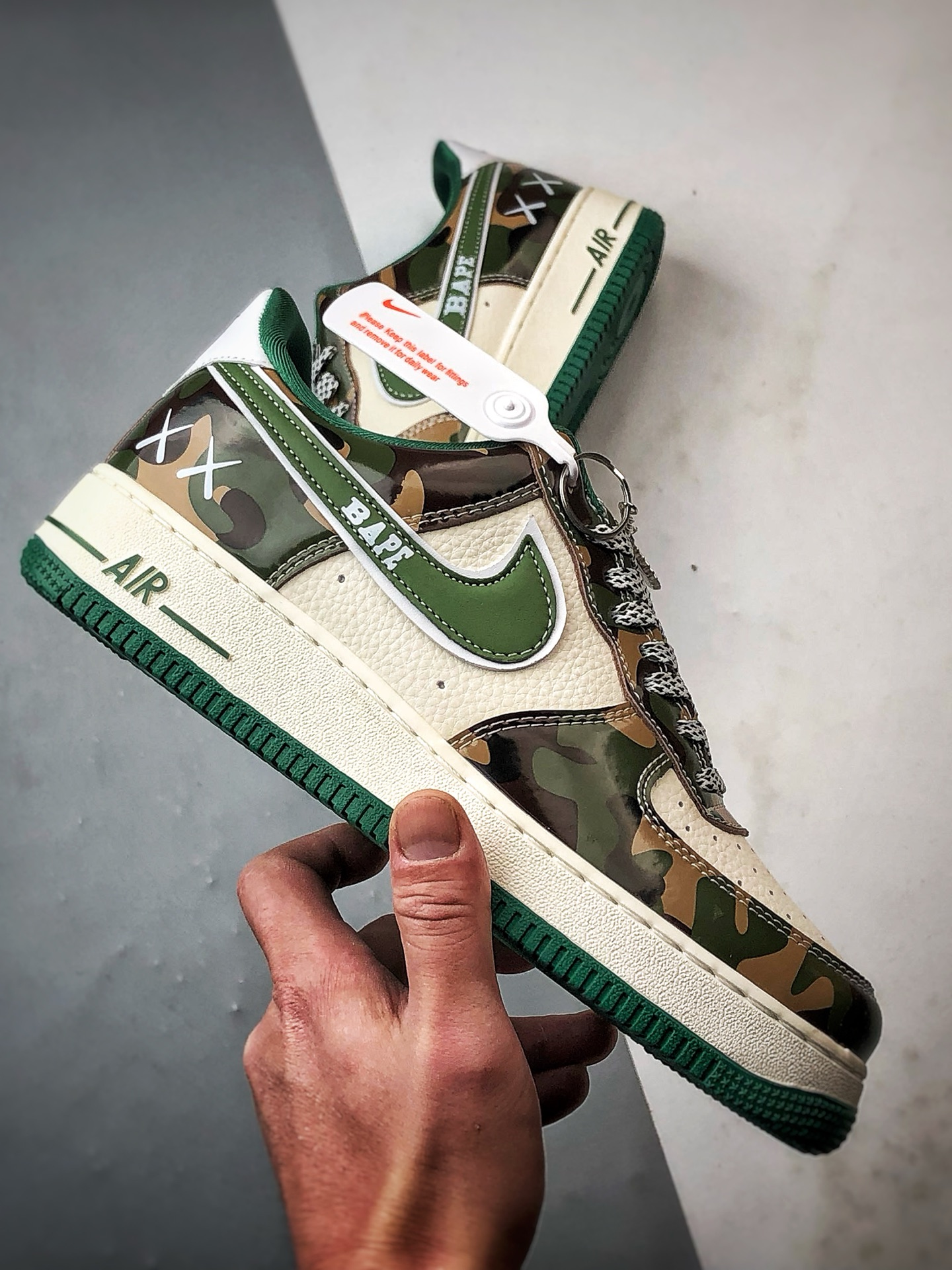 Bape x Air Force 1 Low 白绿迷彩 SY1388-032-Top High Quatity Cheap Sneakers Fashion Clothing Clothes Bags handbags Shoes of all Brand wholesale With The best Quality And Beautiful Price from China Factory Chinese suppliers wholesaler seller Bape x Air Force 1 Low 白绿迷彩 SY1388-032