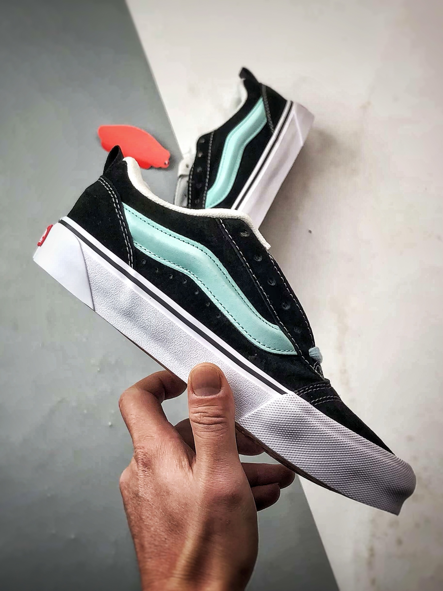 Vans Knu Skool 黑薄荷绿 新款 复古休闲胖胖面包鞋 肥胖版大LOGO原版全皮猪八面料 VN0009QC6BT1-Top High Quatity Cheap Sneakers Fashion Clothing Clothes Bags handbags Shoes of all Brand wholesale With The best Quality And Beautiful Price from China Factory Chinese suppliers wholesaler seller Vans Knu Skool 黑薄荷绿 新款 复古休闲胖胖面包鞋 肥胖版大LOGO原版全皮猪八面料 VN0009QC6BT1