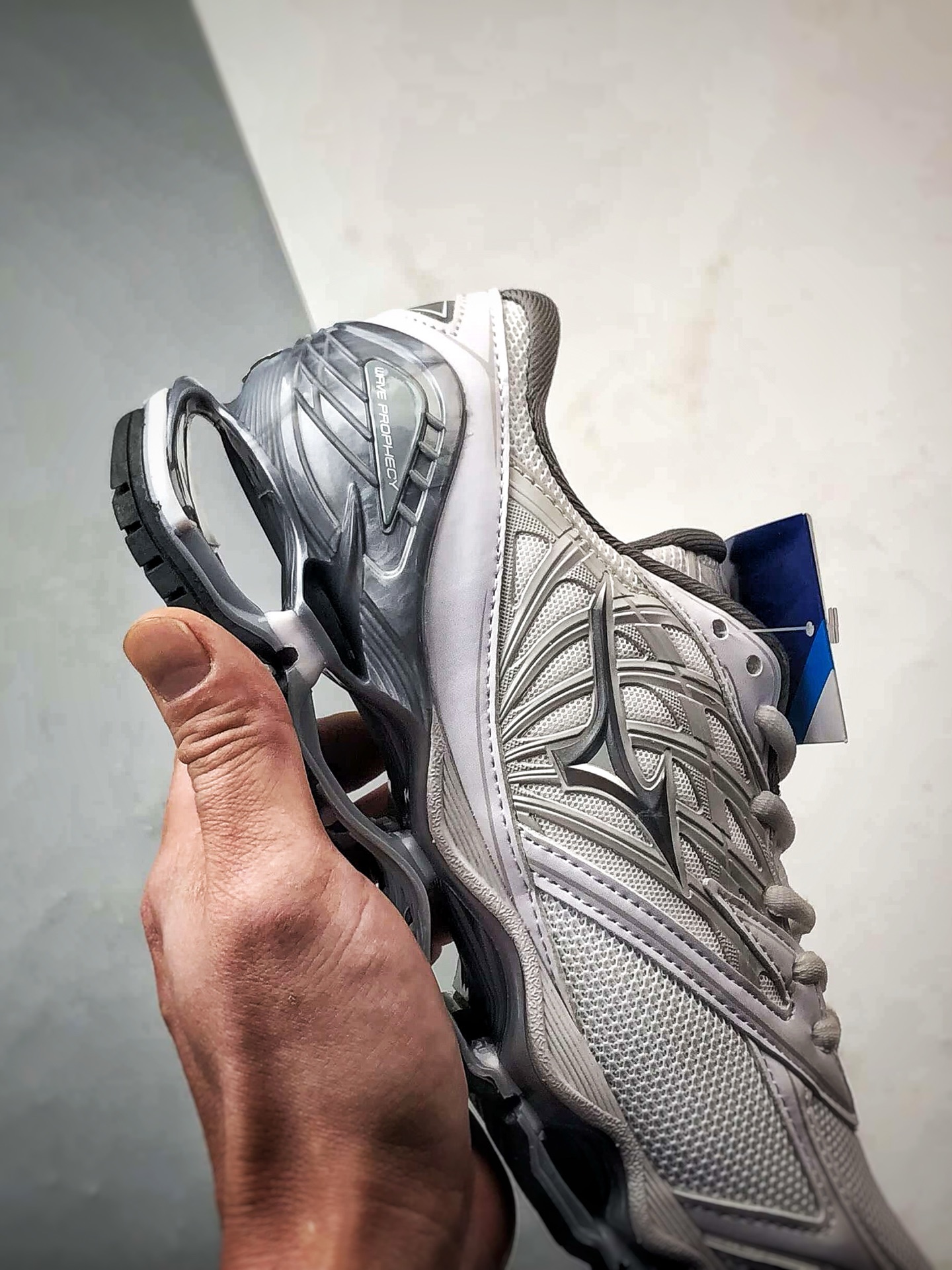 Mizuno Wave Prophecy Ls 白色 镂空潮流科技缓震网面休闲跑步鞋