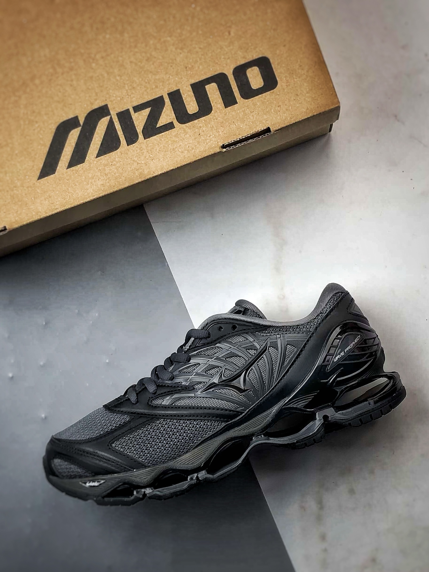 280 Mizuno Wave Prophecy Ls 黑色 镂空潮流科技缓震网面休闲跑步鞋-Chinese UA Cheap High Quatity Brand Clothes Bags handbags Sneakers wholesale wholesaler seller from China Factory suppliers Fashion Clothing Shoes best Quality Beautiful Price 280 Mizuno Wave Prophecy Ls 黑色 镂空潮流科技缓震网面休闲跑步鞋