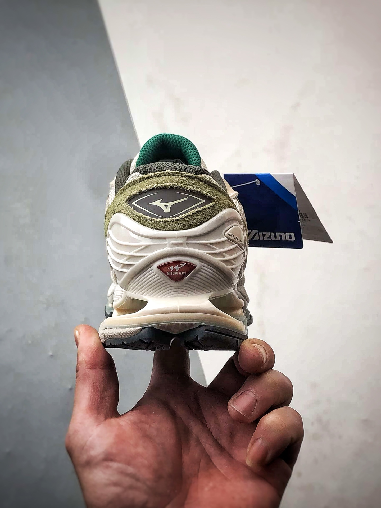 280 Mizuno Wave Prophecy Ls 沙色 镂空潮流科技缓震网面休闲跑步鞋-Chinese UA Cheap High Quatity Brand Clothes Bags handbags Sneakers wholesale wholesaler seller from China Factory suppliers Fashion Clothing Shoes best Quality Beautiful Price 280 Mizuno Wave Prophecy Ls 沙色 镂空潮流科技缓震网面休闲跑步鞋