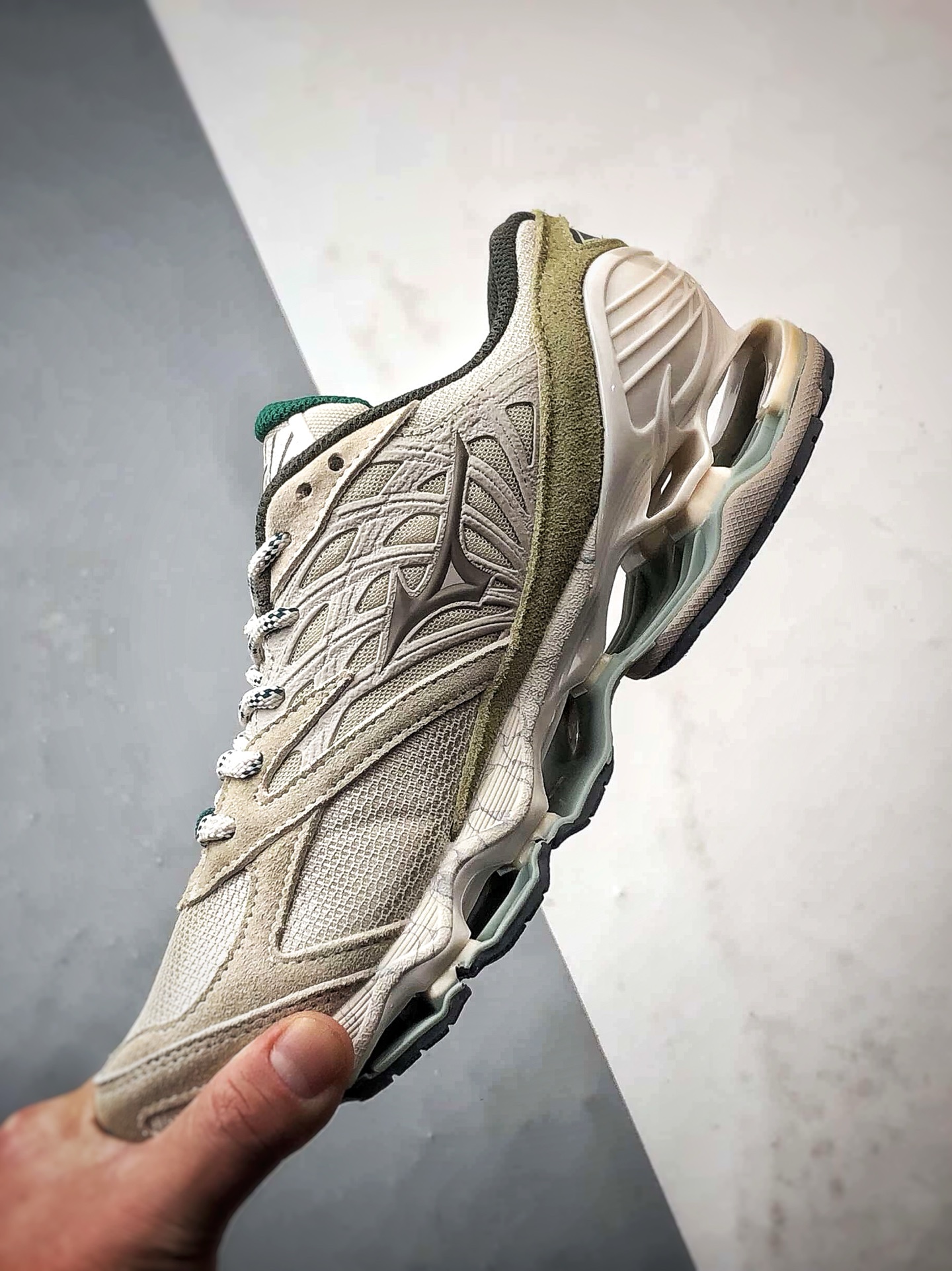 280 Mizuno Wave Prophecy Ls 沙色 镂空潮流科技缓震网面休闲跑步鞋-Chinese UA Cheap High Quatity Brand Clothes Bags handbags Sneakers wholesale wholesaler seller from China Factory suppliers Fashion Clothing Shoes best Quality Beautiful Price 280 Mizuno Wave Prophecy Ls 沙色 镂空潮流科技缓震网面休闲跑步鞋