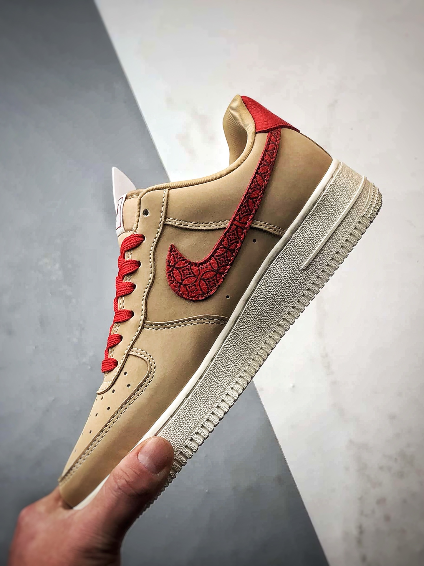 280 Air Force 1 '07 Low 马上有钱棕红 DF0188-130-Chinese UA Cheap High Quatity Brand Clothes Bags handbags Sneakers wholesale wholesaler seller from China Factory suppliers Fashion Clothing Shoes best Quality Beautiful Price 280 Air Force 1 '07 Low 马上有钱棕红 DF0188-130