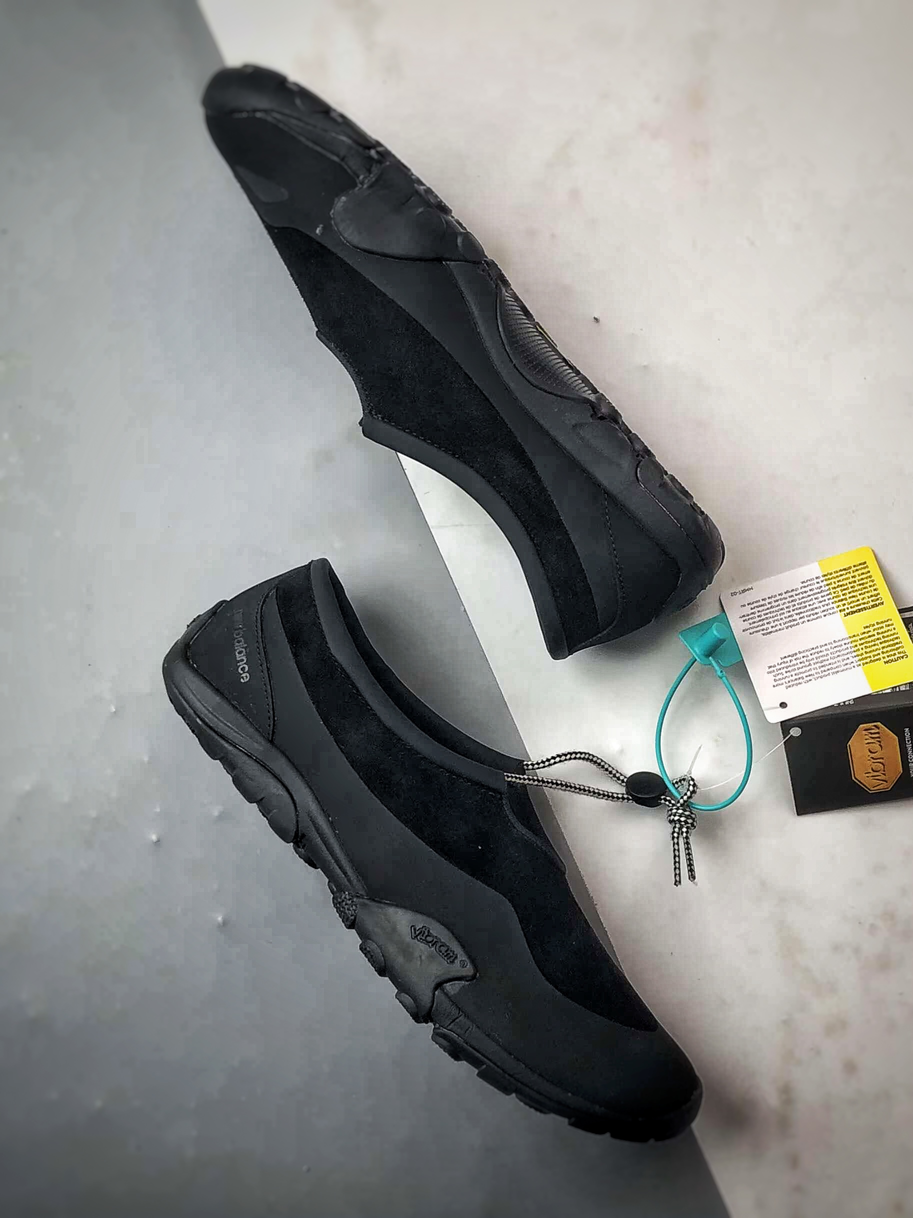 New Balance TDS MT10T V1 黑色 复古薄底百搭时尚生活休闲鞋 MT10TDS-Top High Quatity Cheap Sneakers Fashion Clothing Clothes Bags handbags Shoes of all Brand wholesale With The best Quality And Beautiful Price from China Factory Chinese suppliers wholesaler seller New Balance TDS MT10T V1 黑色 复古薄底百搭时尚生活休闲鞋 MT10TDS