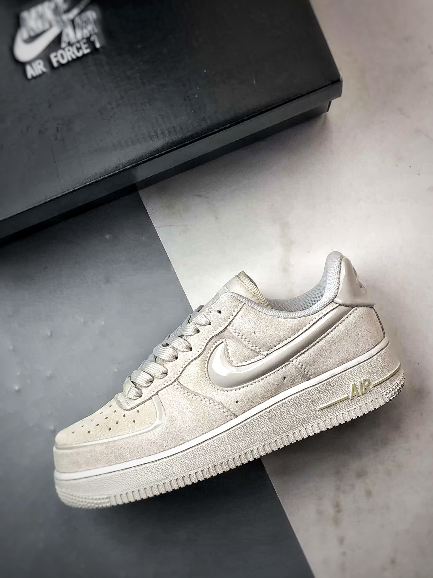 Air Force 1 '07 Low 浅骨色果冻钩 HV4406-001-Top High Quatity Cheap Sneakers Fashion Clothing Clothes Bags handbags Shoes of all Brand wholesale With The best Quality And Beautiful Price from China Factory Chinese suppliers wholesaler seller Air Force 1 '07 Low 浅骨色果冻钩 HV4406-001