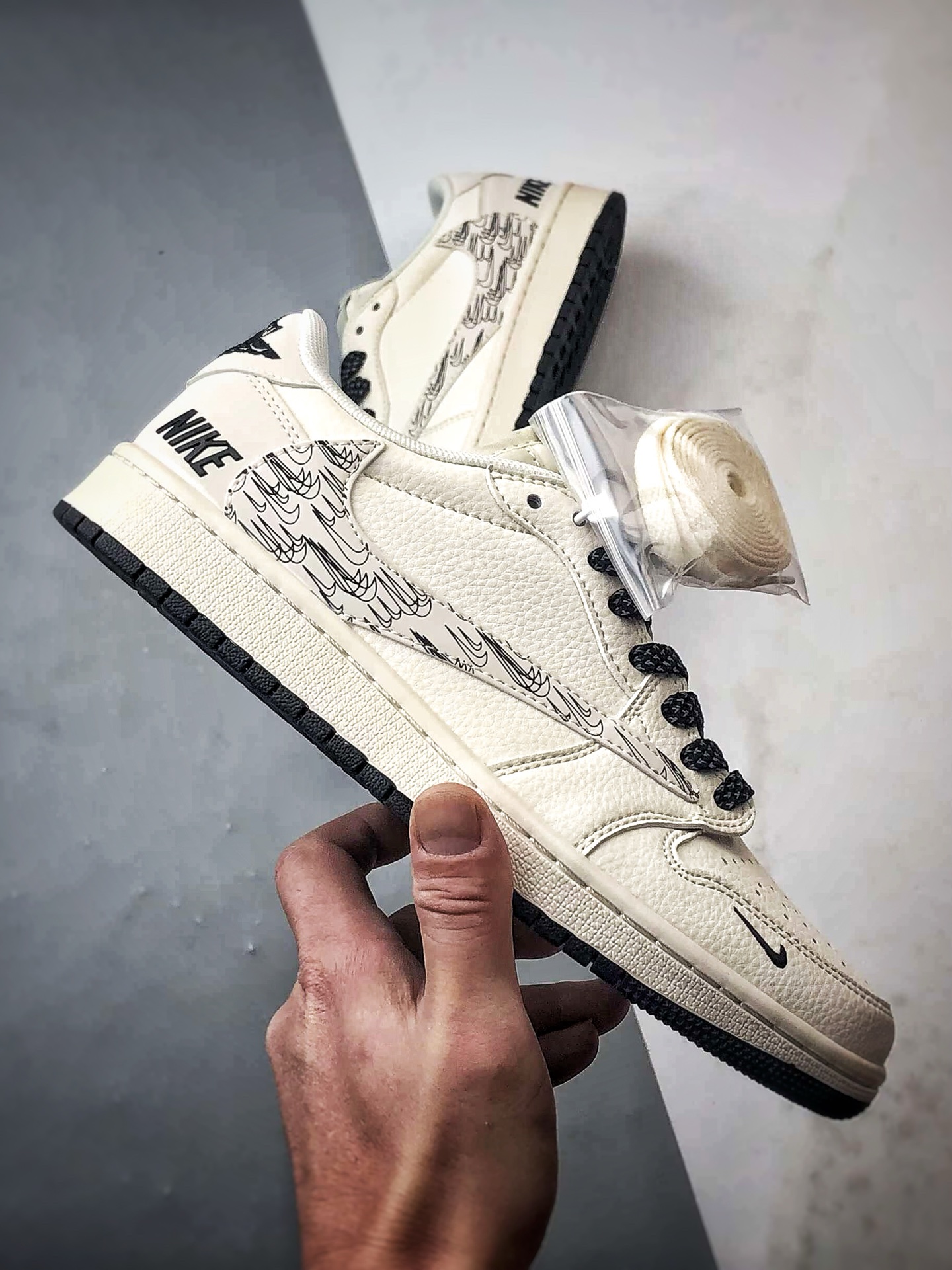 290 Air Jordan 1 Low ”高端定制” 米白黑涂鸦反光倒钩 HH7518-091-Chinese UA Cheap High Quatity Brand Clothes Bags handbags Sneakers wholesale wholesaler seller from China Factory suppliers Fashion Clothing Shoes best Quality Beautiful Price 290 Air Jordan 1 Low ”高端定制” 米白黑涂鸦反光倒钩 HH7518-091