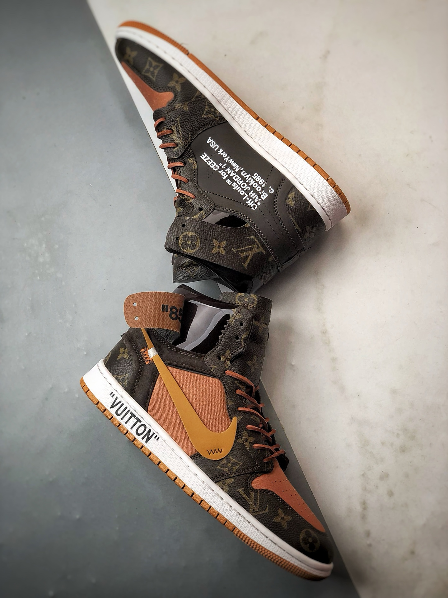 1v x Air Jordan 1 High 棕色 联名款高帮复古篮球鞋-Top High Quatity Cheap Sneakers Fashion Clothing Clothes Bags handbags Shoes of all Brand wholesale With The best Quality And Beautiful Price from China Factory Chinese suppliers wholesaler seller 1v x Air Jordan 1 High 棕色 联名款高帮复古篮球鞋