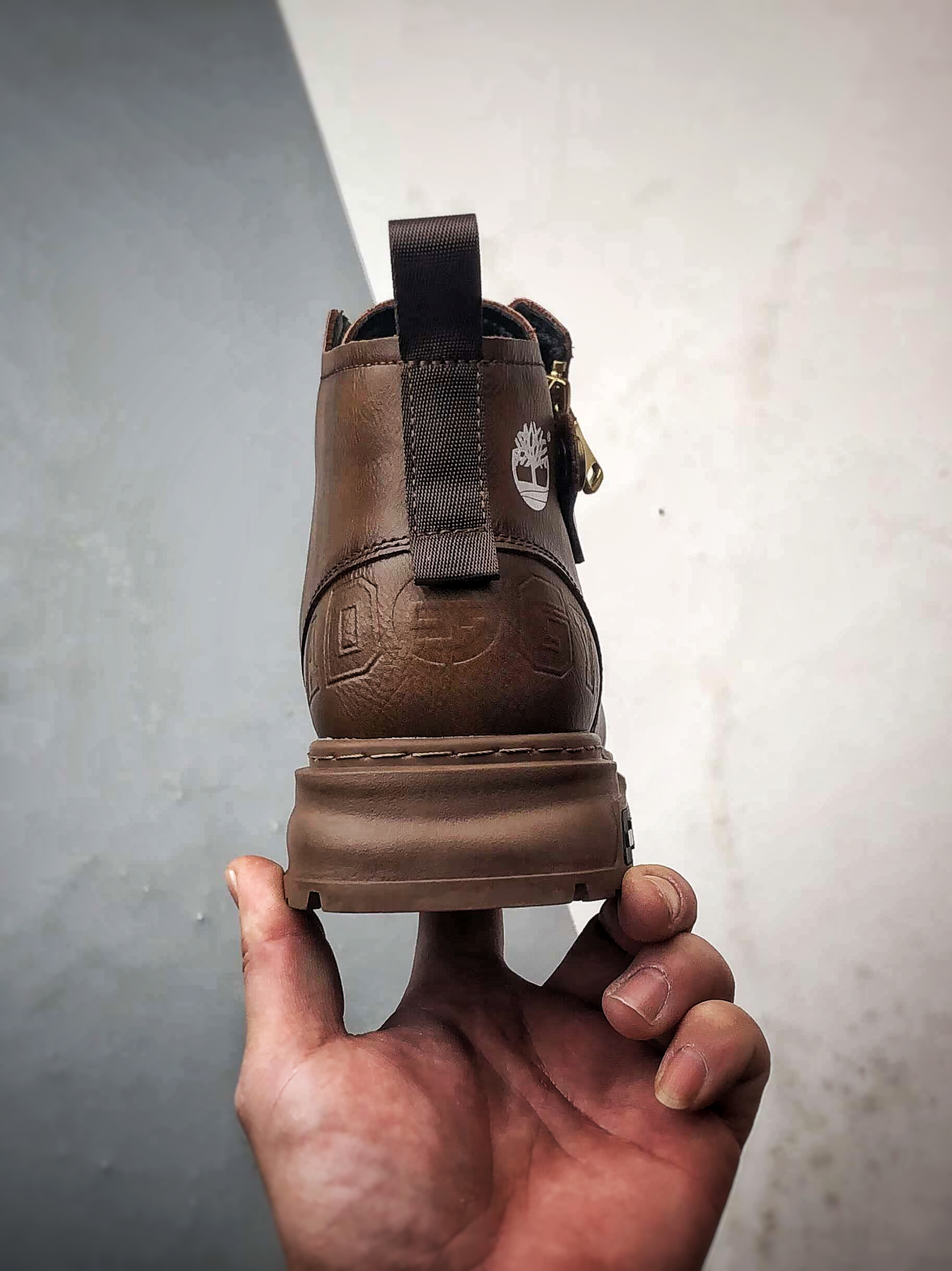 Timberland 添柏岚/天伯伦 秋冬新款 户外中帮休闲大黄靴 TB99897-Top High Quatity Cheap Sneakers Fashion Clothing Clothes Bags handbags Shoes of all Brand wholesale With The best Quality And Beautiful Price from China Factory Chinese suppliers wholesaler seller Timberland 添柏岚/天伯伦 秋冬新款 户外中帮休闲大黄靴 TB99897