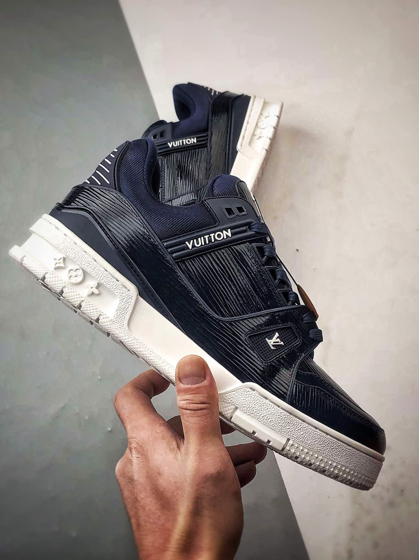 620 驴牌 Trainer 系列板鞋 漆皮海军蓝-Chinese UA Cheap High Quatity Brand Clothes Bags handbags Sneakers wholesale wholesaler seller from China Factory suppliers Fashion Clothing Shoes best Quality Beautiful Price 620 驴牌 Trainer 系列板鞋 漆皮海军蓝