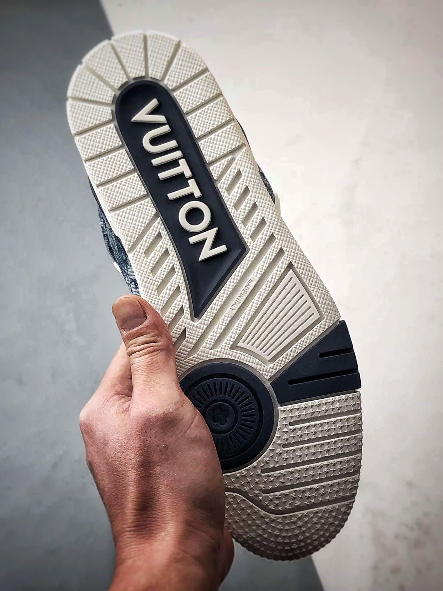 驴牌 Trainer 系列板鞋 蓝牛仔 小红书种草推荐-Top High Quatity Cheap Sneakers Fashion Clothing Clothes Bags handbags Shoes of all Brand wholesale With The best Quality And Beautiful Price from China Factory Chinese suppliers wholesaler seller 驴牌 Trainer 系列板鞋 蓝牛仔 小红书种草推荐