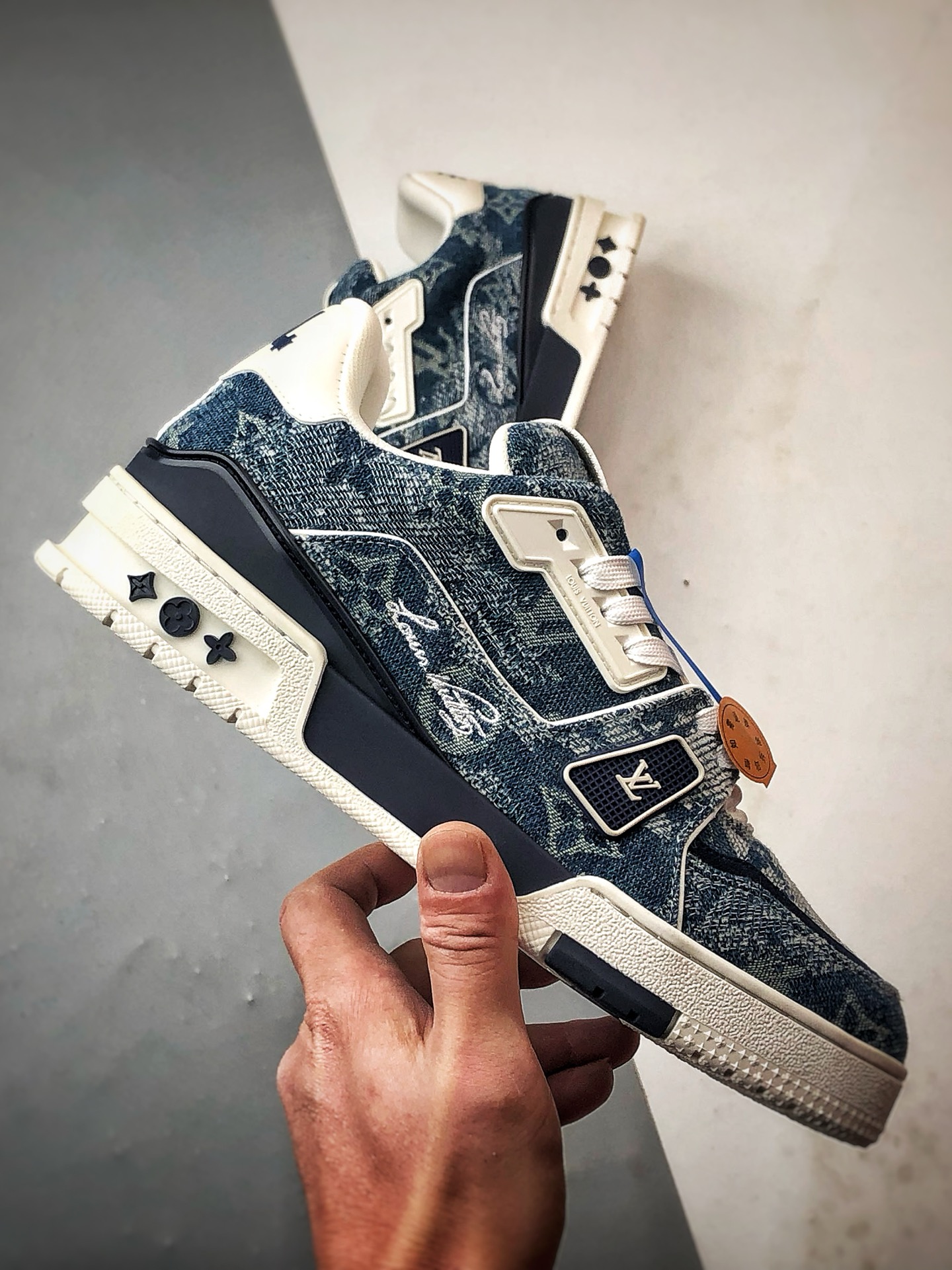 驴牌 Trainer 系列板鞋 蓝牛仔 小红书种草推荐-Top High Quatity Cheap Sneakers Fashion Clothing Clothes Bags handbags Shoes of all Brand wholesale With The best Quality And Beautiful Price from China Factory Chinese suppliers wholesaler seller 驴牌 Trainer 系列板鞋 蓝牛仔 小红书种草推荐