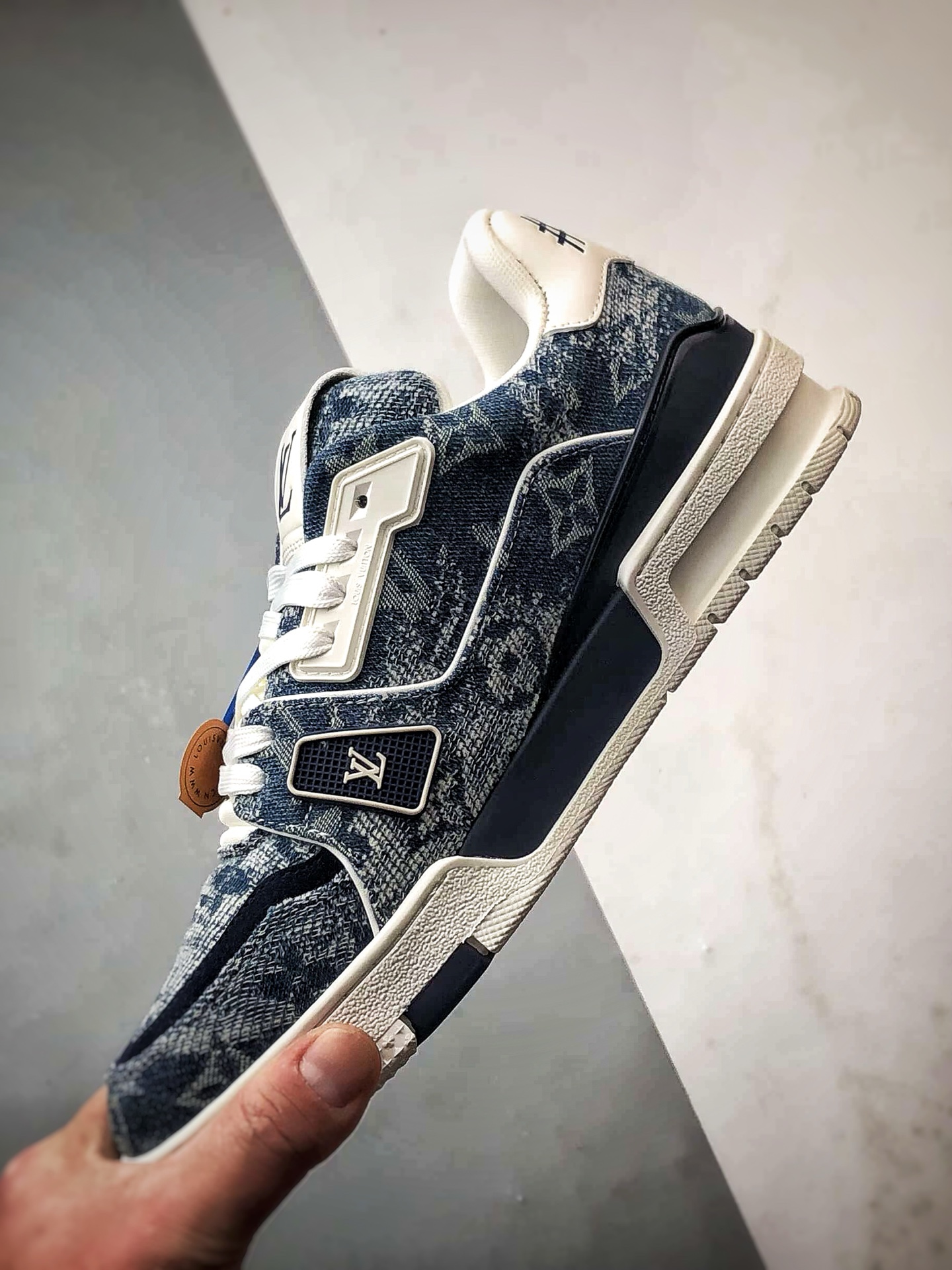 驴牌 Trainer 系列板鞋 蓝牛仔 小红书种草推荐-Top High Quatity Cheap Sneakers Fashion Clothing Clothes Bags handbags Shoes of all Brand wholesale With The best Quality And Beautiful Price from China Factory Chinese suppliers wholesaler seller 驴牌 Trainer 系列板鞋 蓝牛仔 小红书种草推荐